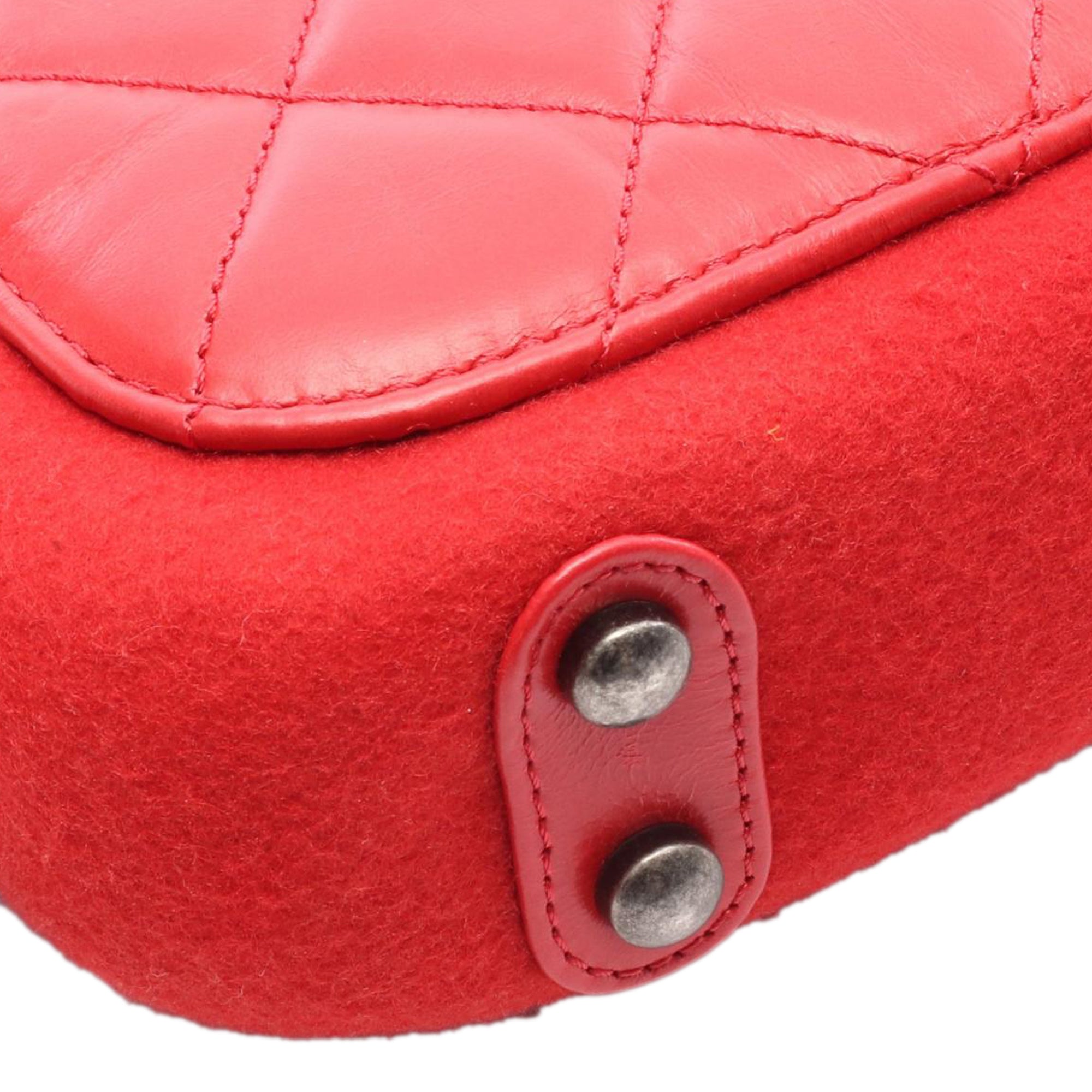 Chanel Paris Salzburg Mini Quilted Glazed Calfskin and Felt Edelweiss Flower Flap - image 7