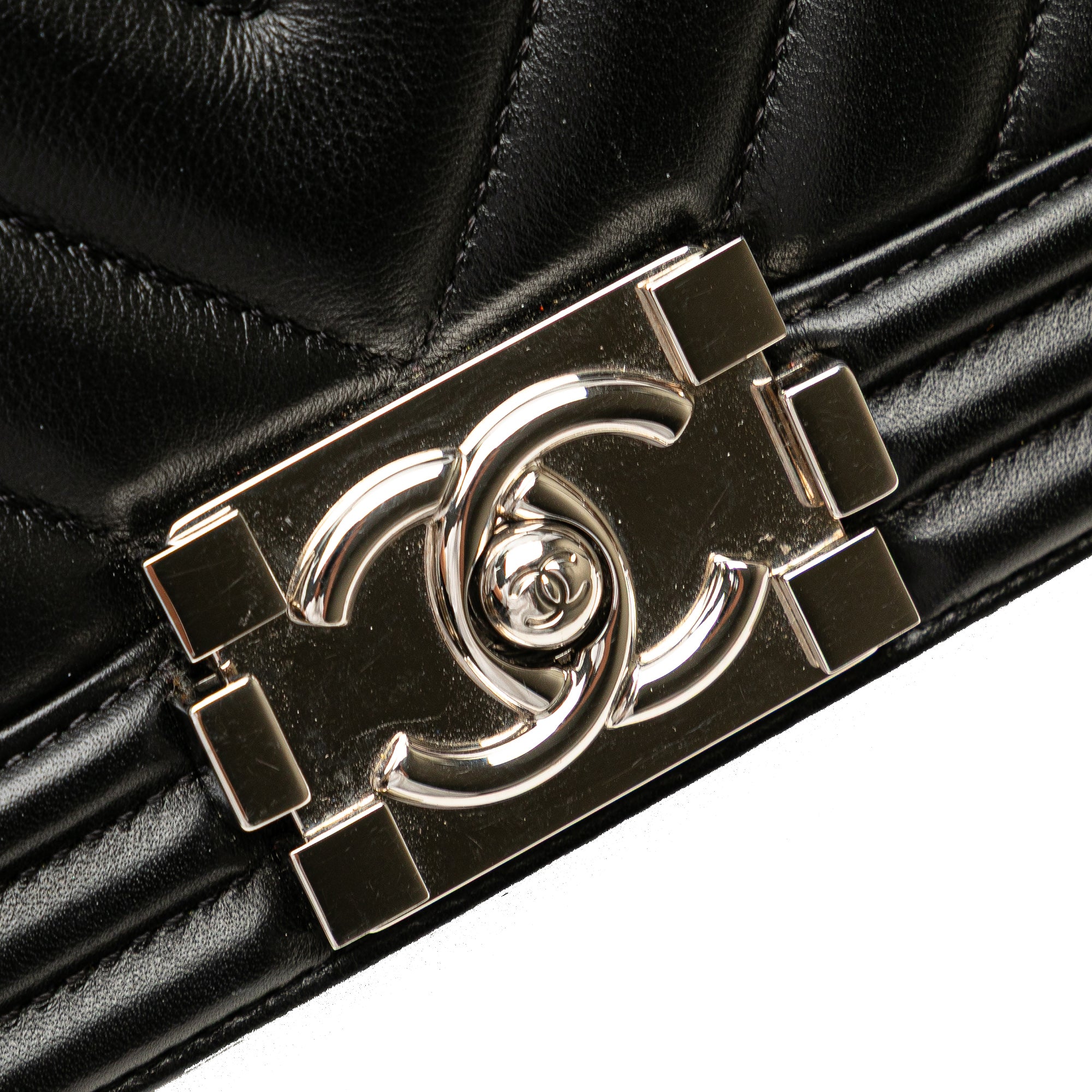 Chanel Old Medium Chevron Lambskin Boy Flap - image 8