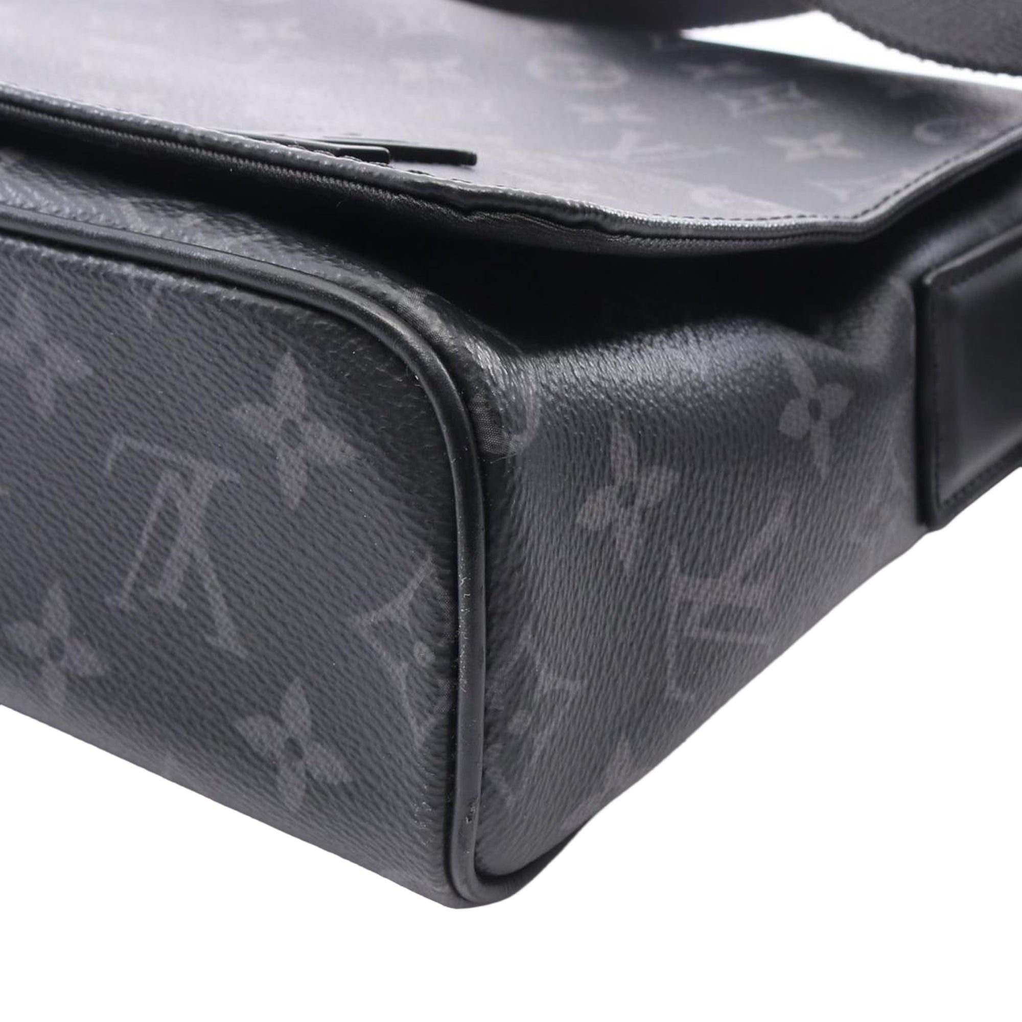 Louis Vuitton Monogram Eclipse District PM - image 7