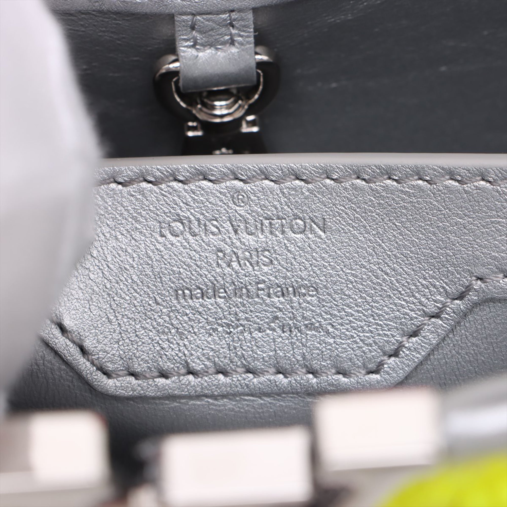 Louis Vuitton Limited Edition Ugo Rondinone Artycapucines Calfskin Beaded Harlequin Capucines BB - image 6