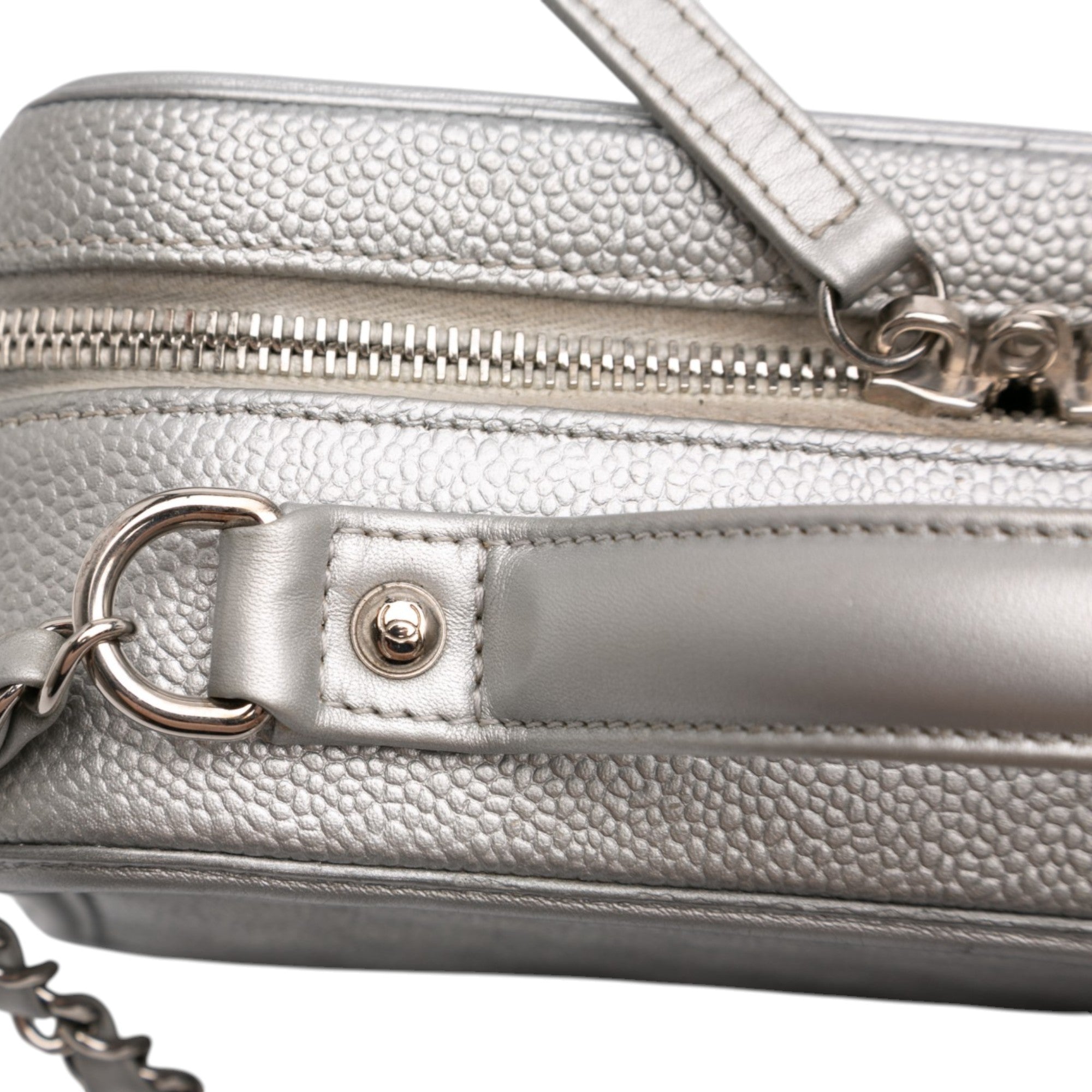 Chanel Medium Caviar CC Filigree Vanity Case - image 10