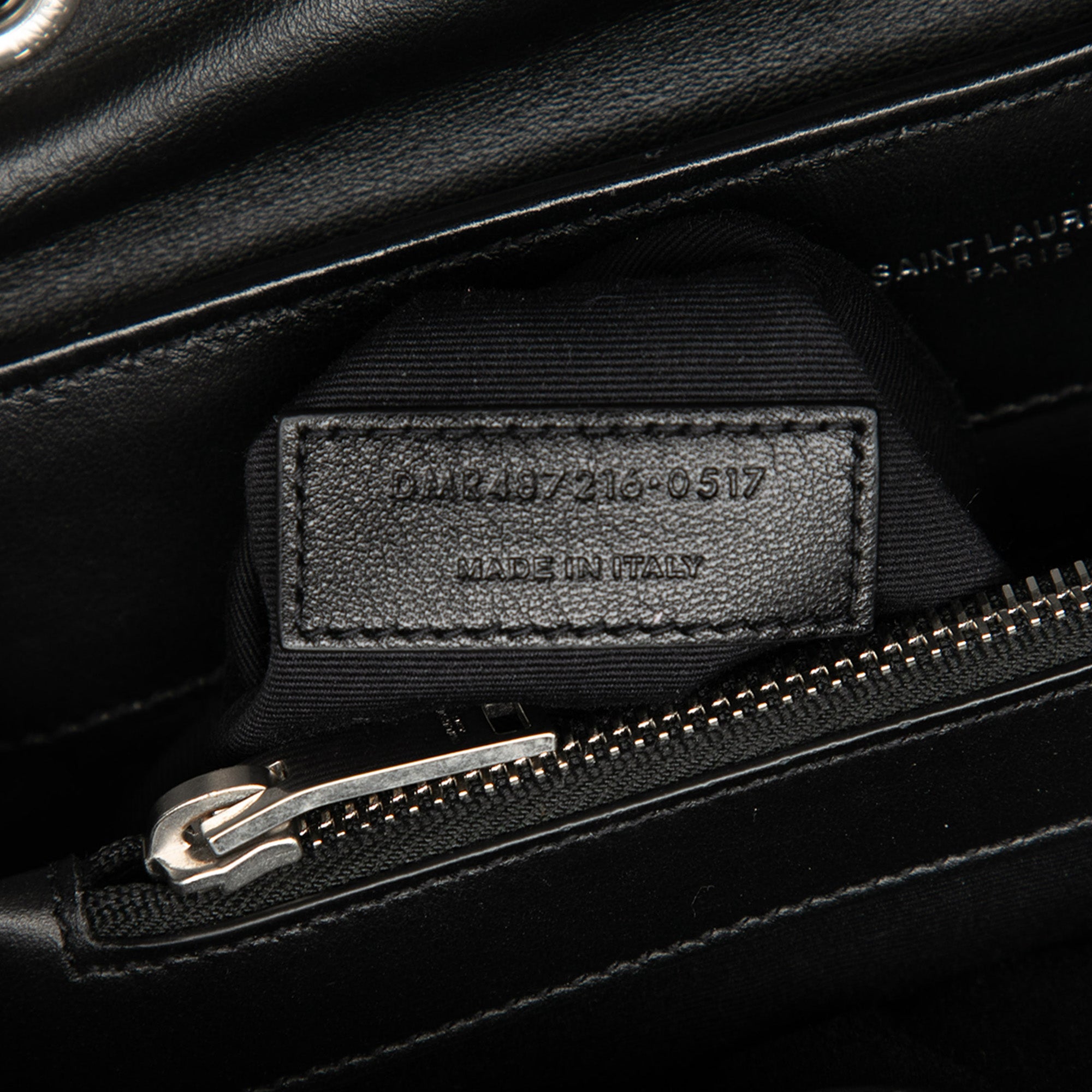 Saint Laurent Medium Matelasse Calfskin Monogram LouLou Shoulder Bag - image 6