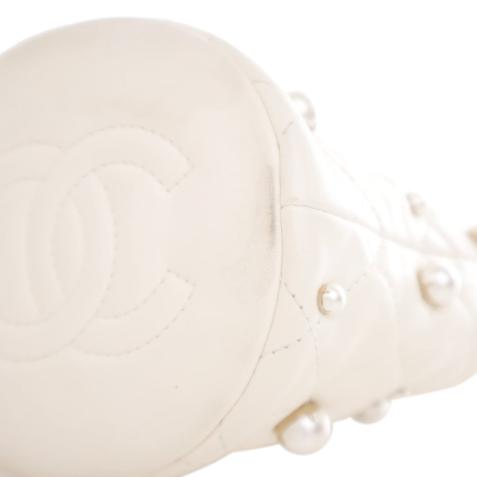 Chanel Mini Quilted Lambskin About Pearls Drawstring Bucket Bag - image 8