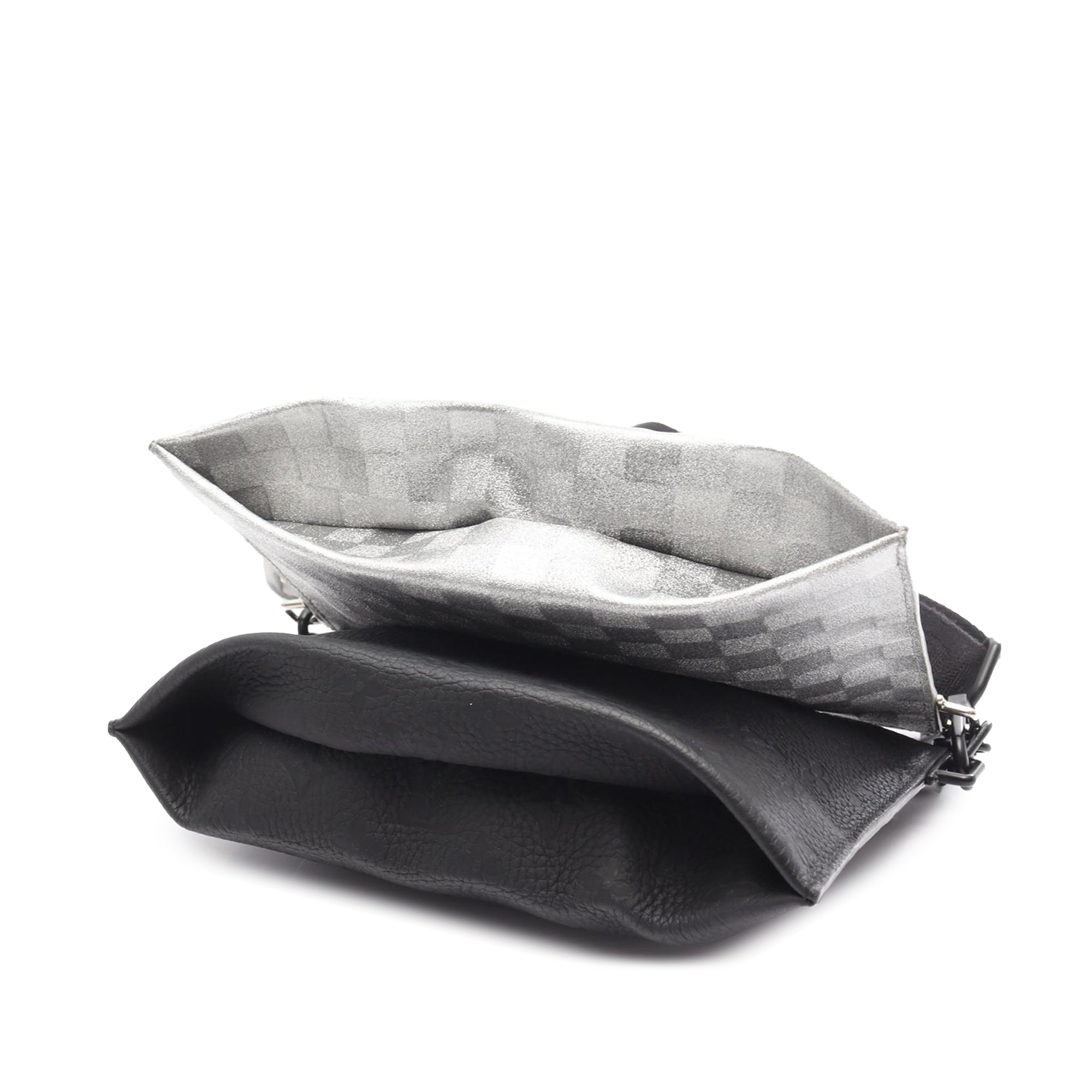 Louis Vuitton Damier Glitter Taurillon In The Loop Trio Pouch - image 3
