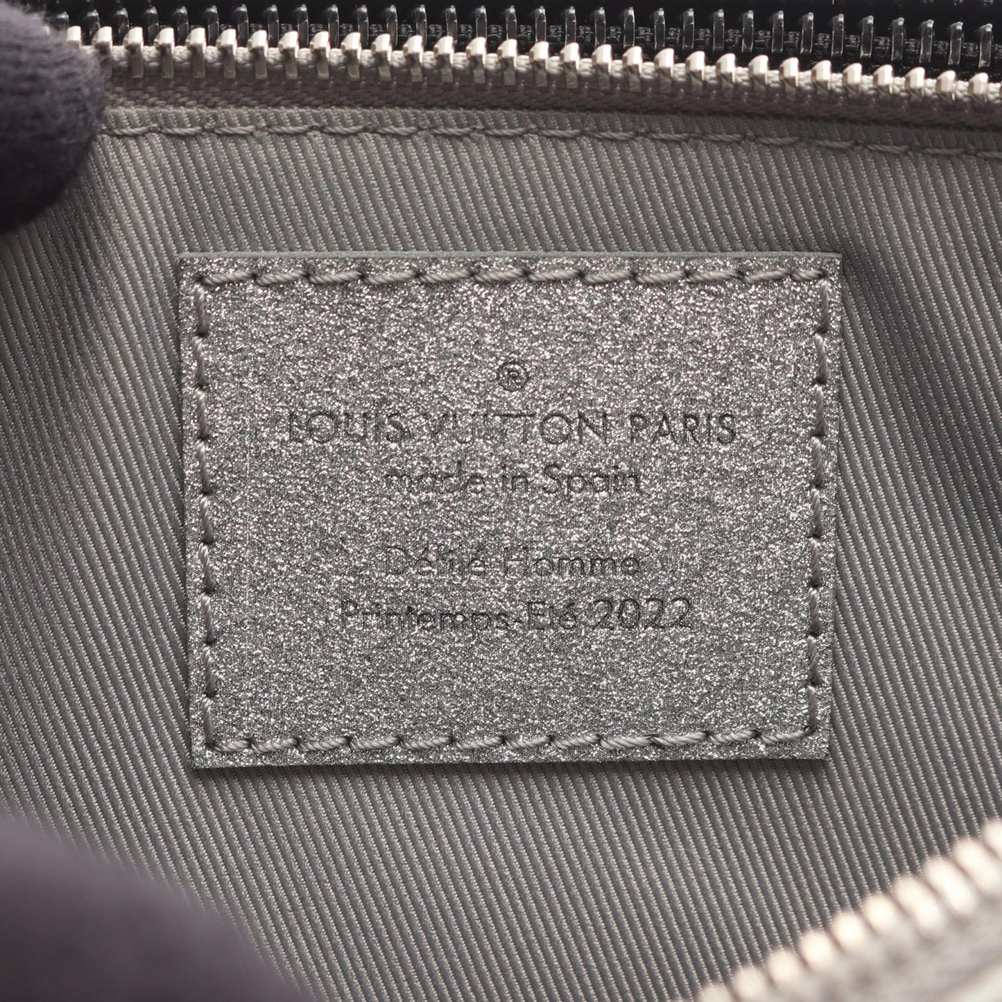 Louis Vuitton Damier Glitter Taurillon In The Loop Trio Pouch - image 6