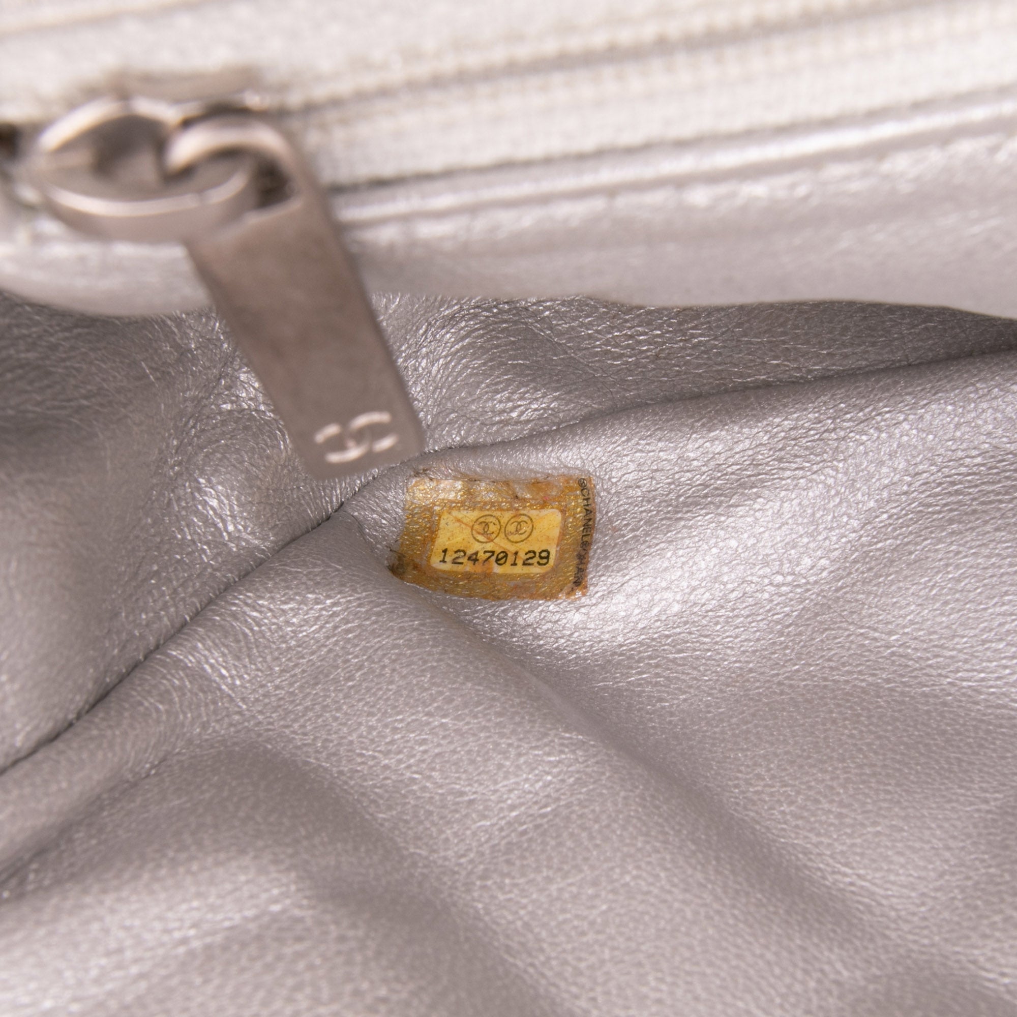Chanel Reissue 2.55 Metallic Lambskin Clutch With Chain - image 6