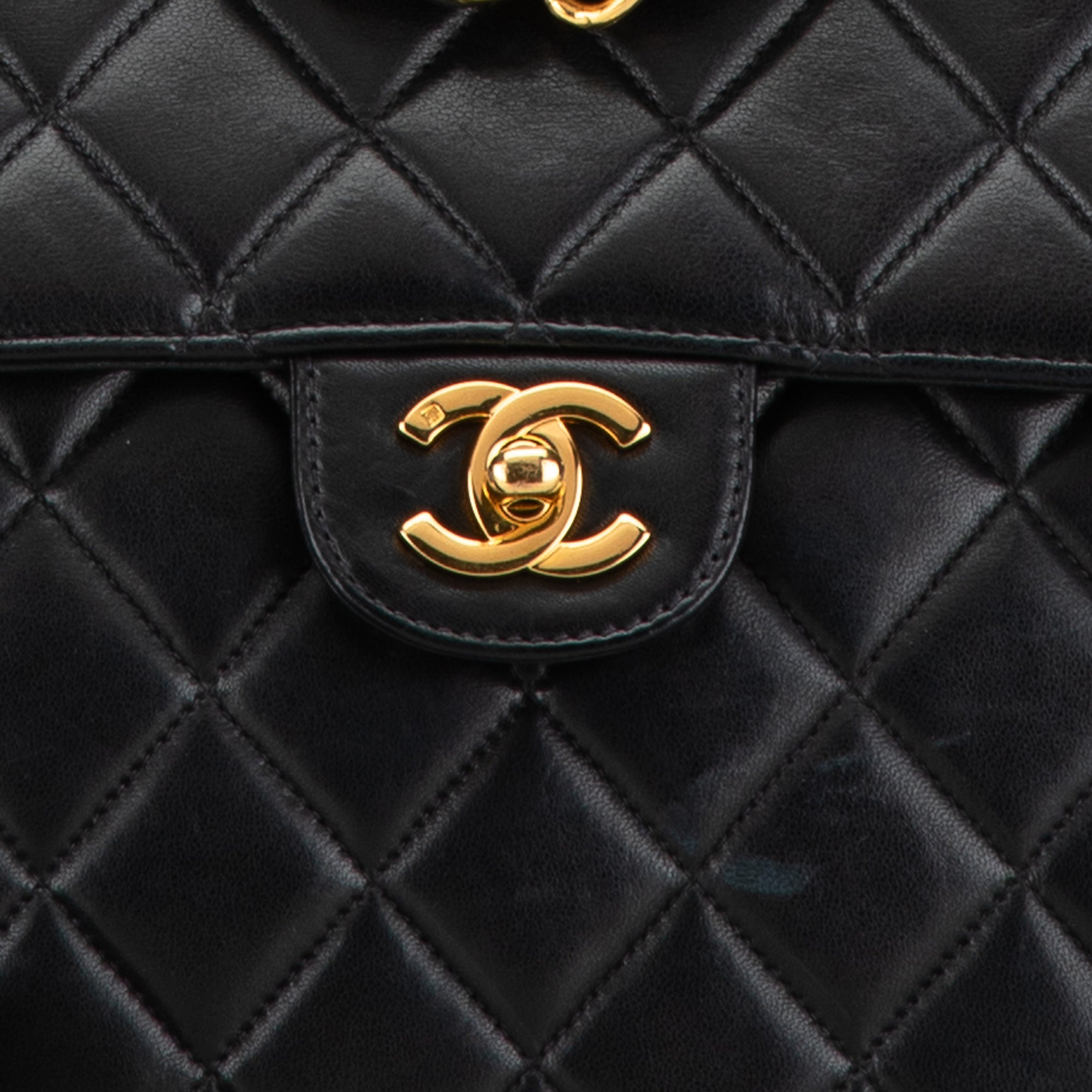 Chanel Jumbo Classic Lambskin Single Flap - image 9