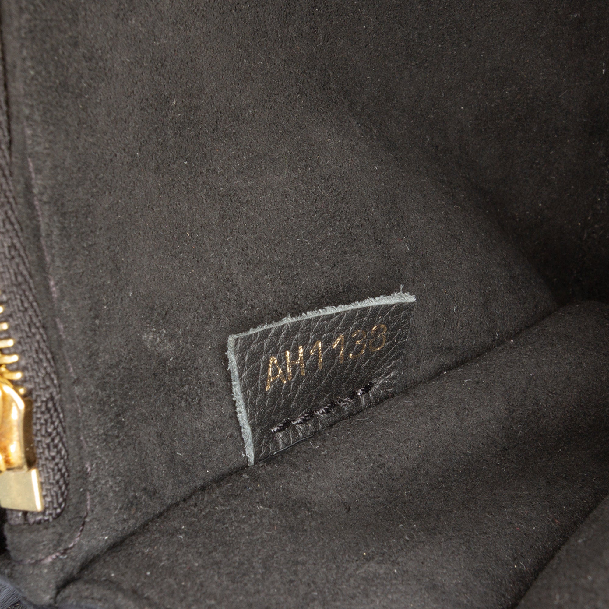 Louis Vuitton Monogram Victoire - image 6