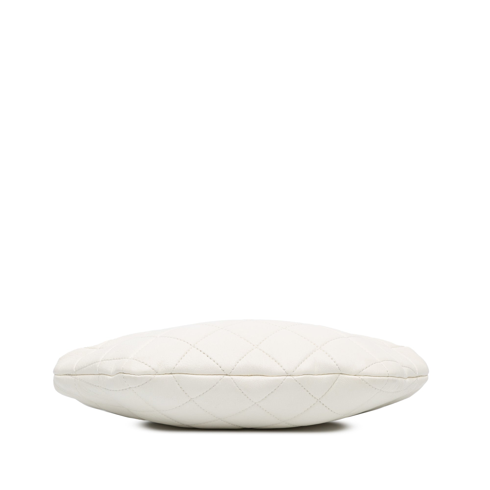 Chanel Quilted Lambskin Pearl Crown Handle Clutch Bag - image 3