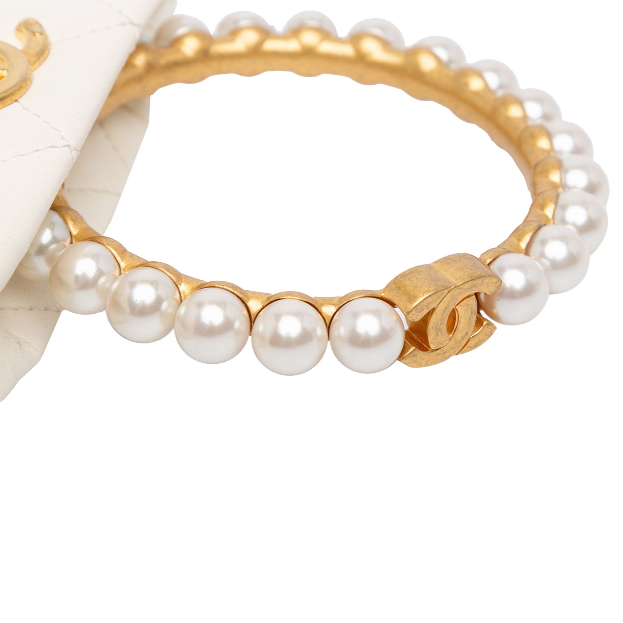 Chanel Quilted Lambskin Pearl Crown Handle Clutch Bag - image 8