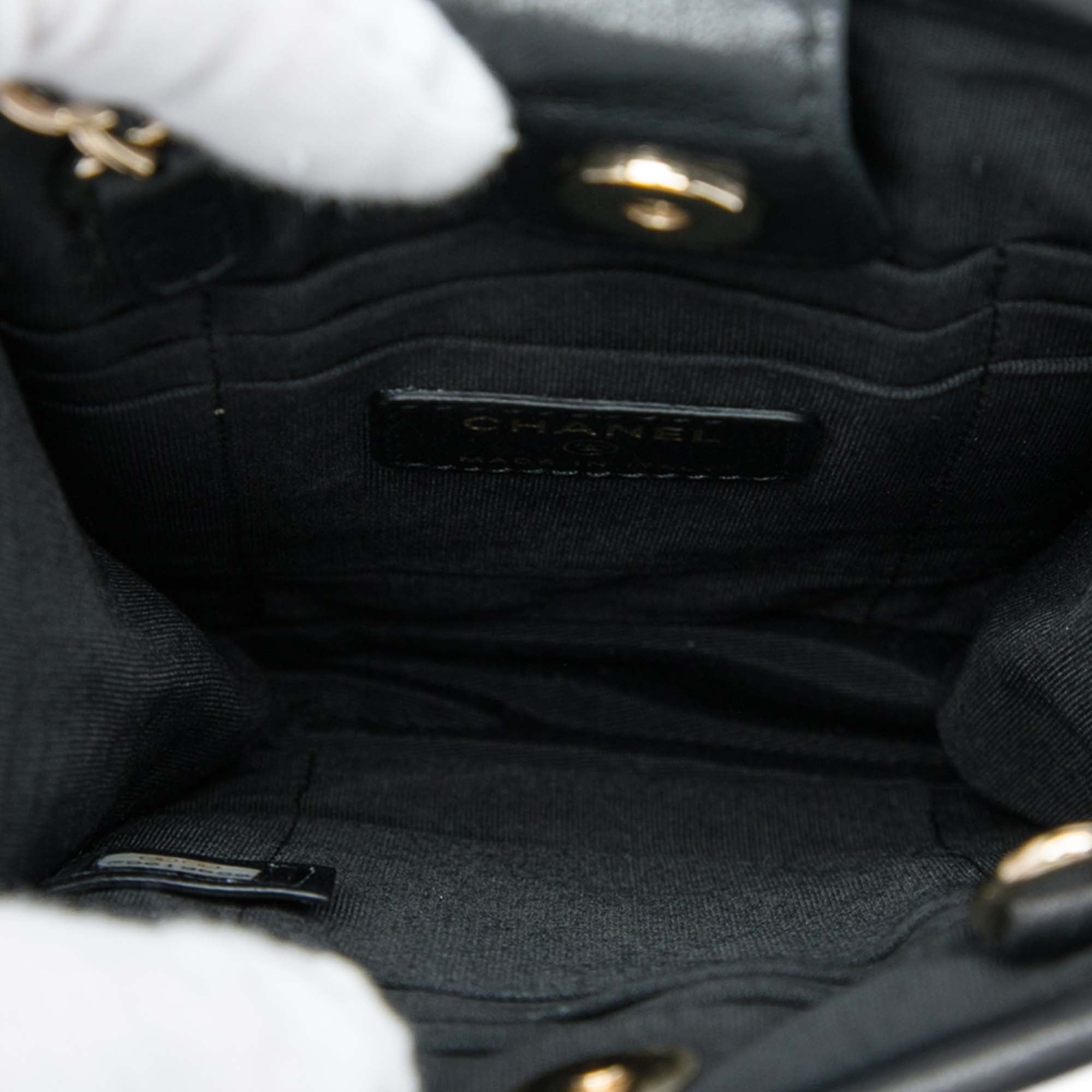 Chanel Tweed and PVC Phone Pouch with Chain - image 4