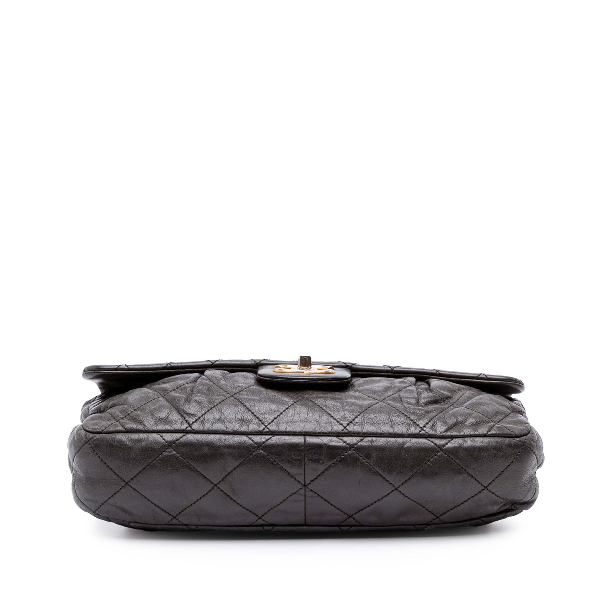 Chanel Quilted Calfskin Chic Quilt Flap - image 3