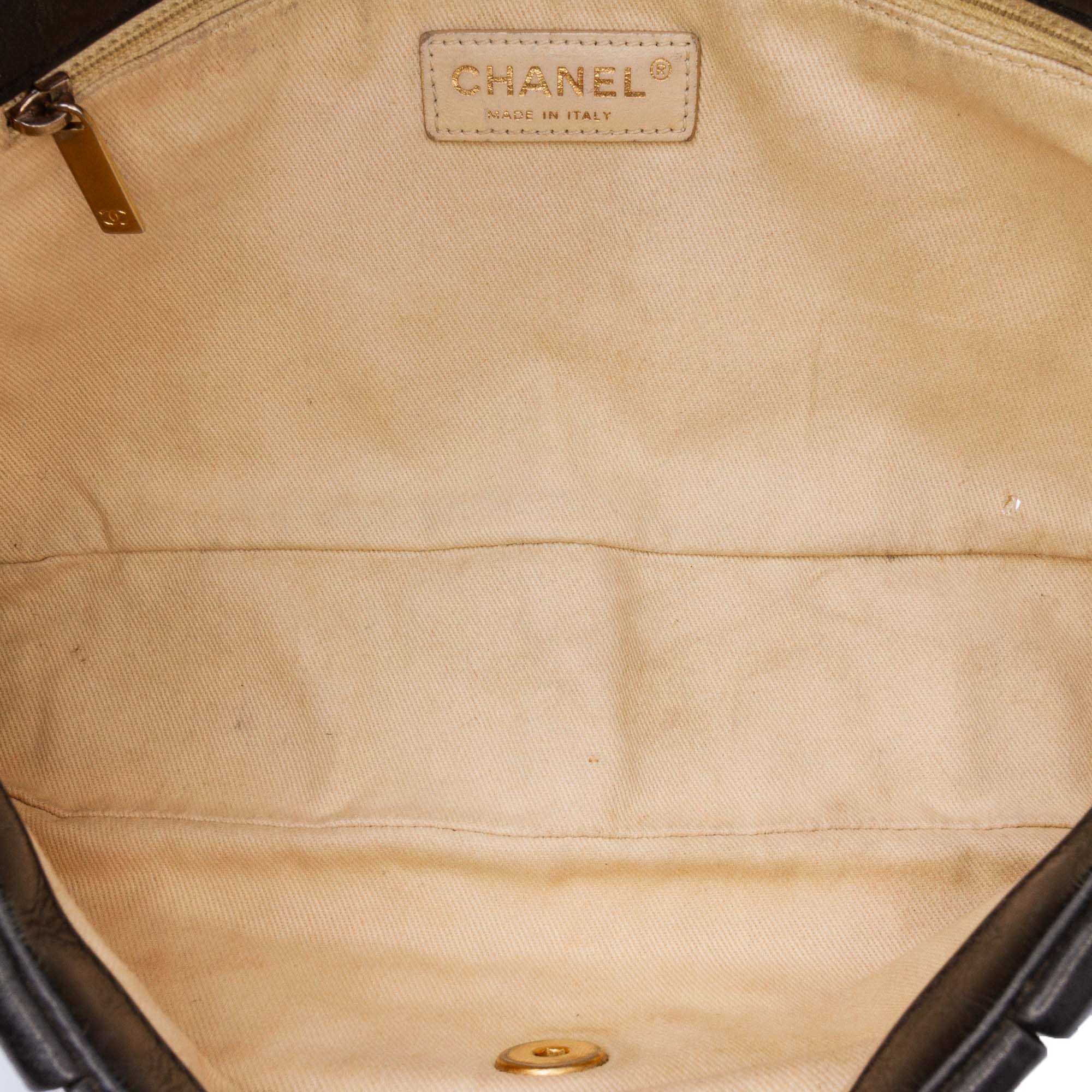 Chanel Quilted Calfskin Chic Quilt Flap - image 4