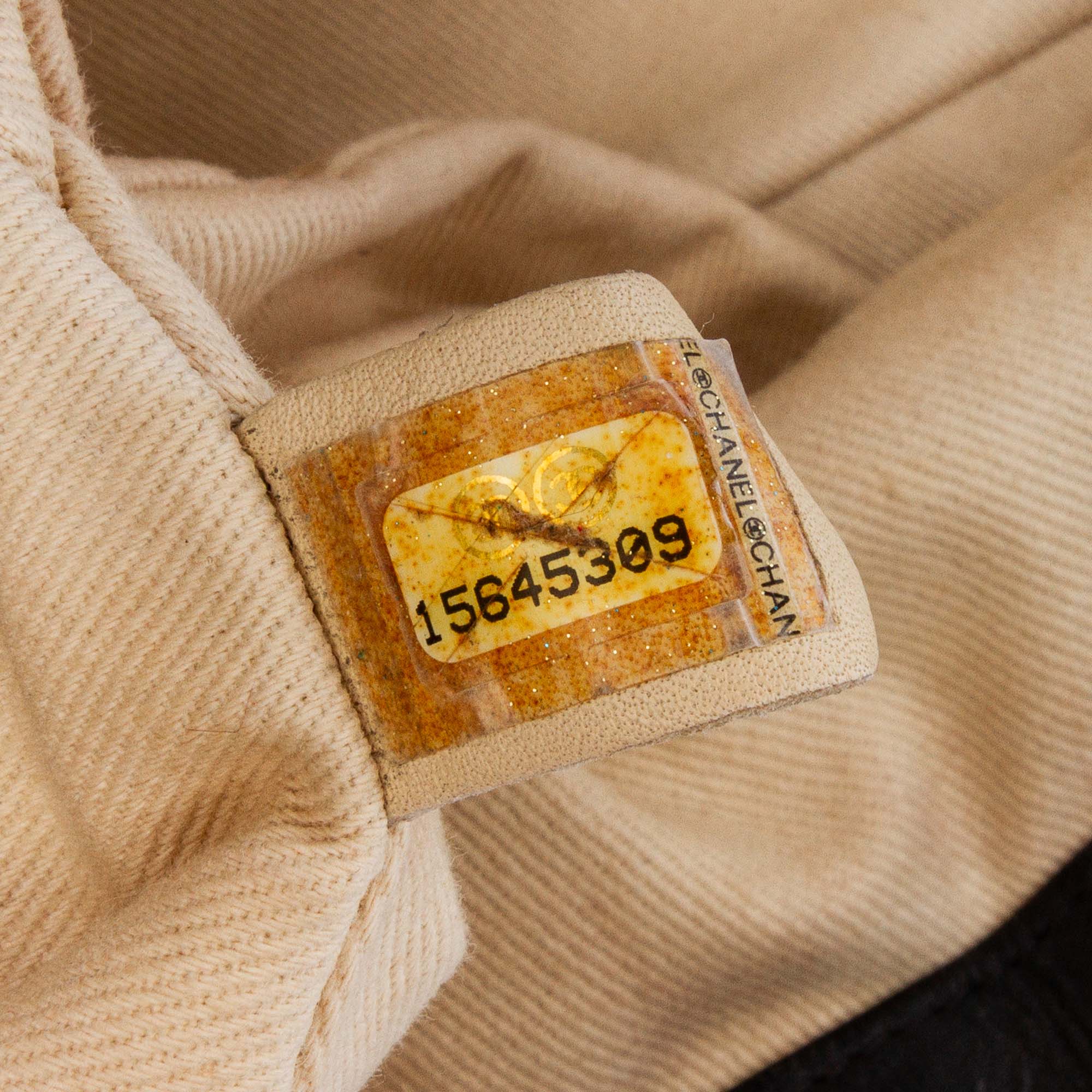 Chanel Quilted Calfskin Chic Quilt Flap - image 7