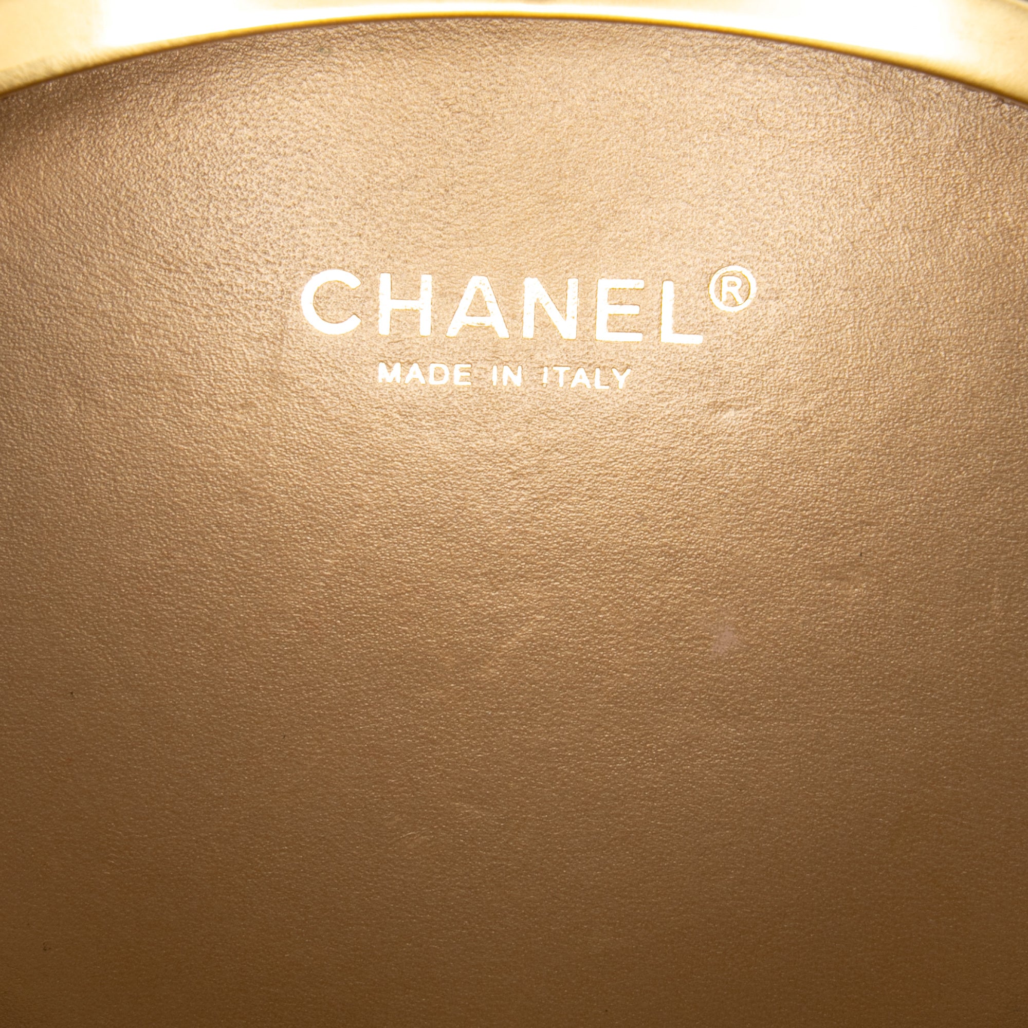 Chanel CC Quilted Lambskin Frame Vanity Case - image 5