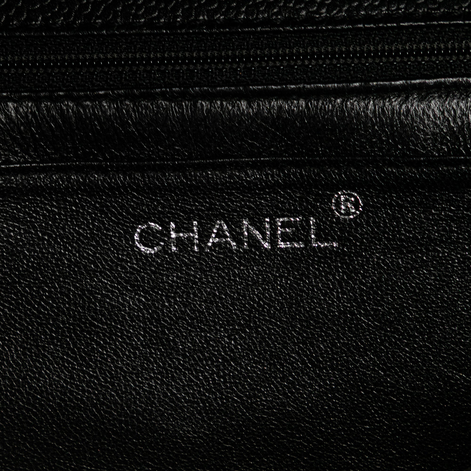 Chanel CC Quilted Caviar Kelly Top Handle Bag - image 5