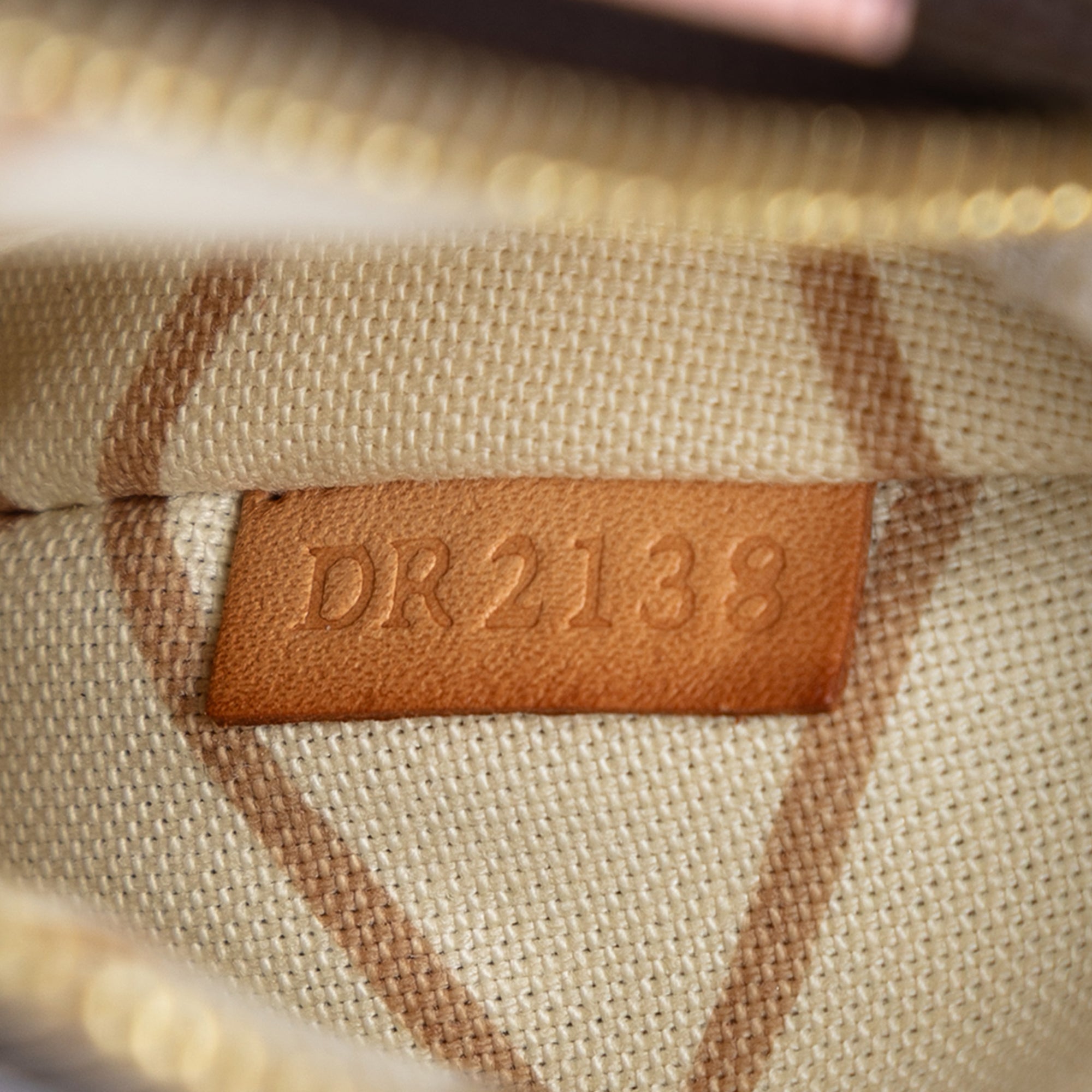 Louis Vuitton Monogram Summer Trunks Pochette Metis - image 6