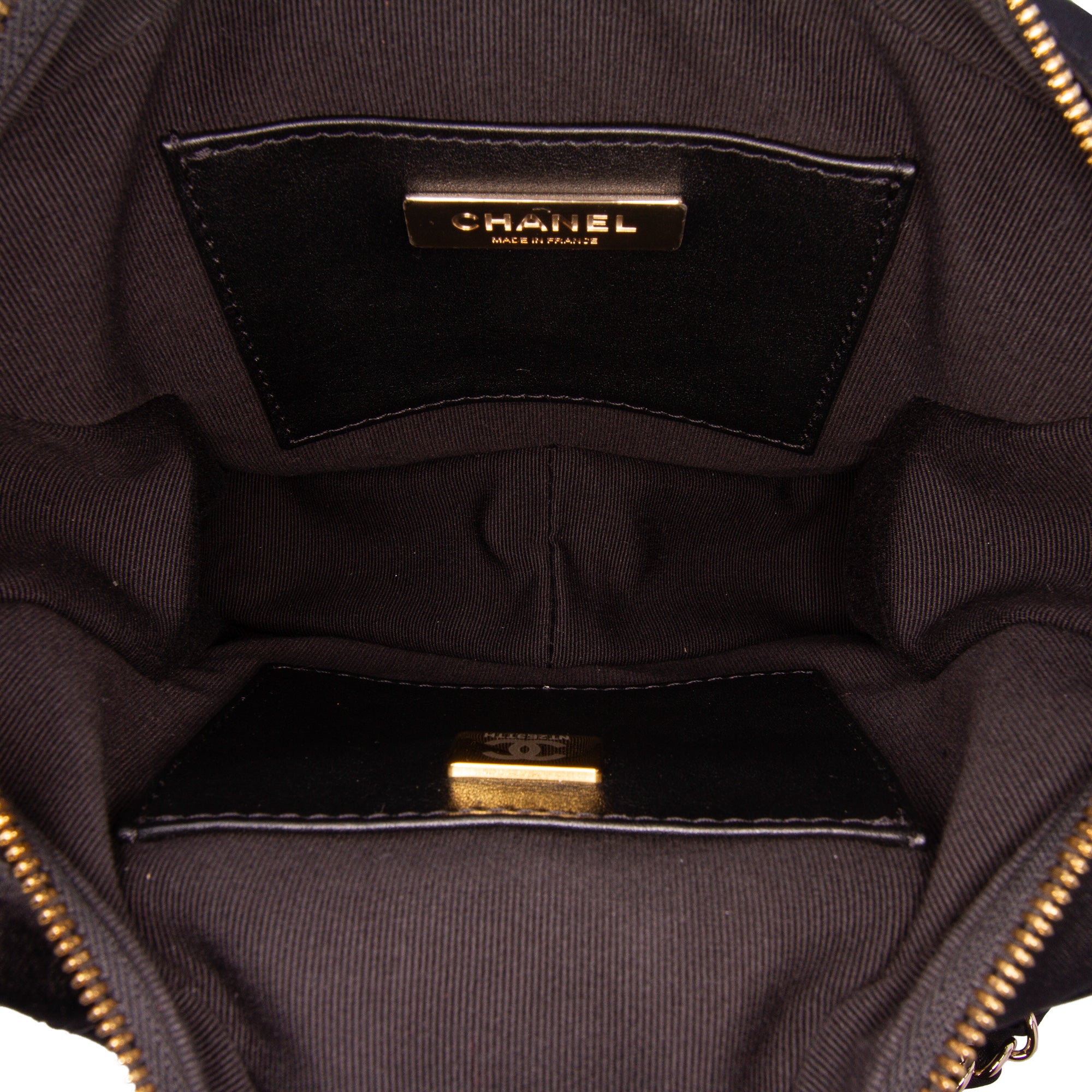 Chanel Quilted Satin Walk Of Fame Star Crossbody - image 6
