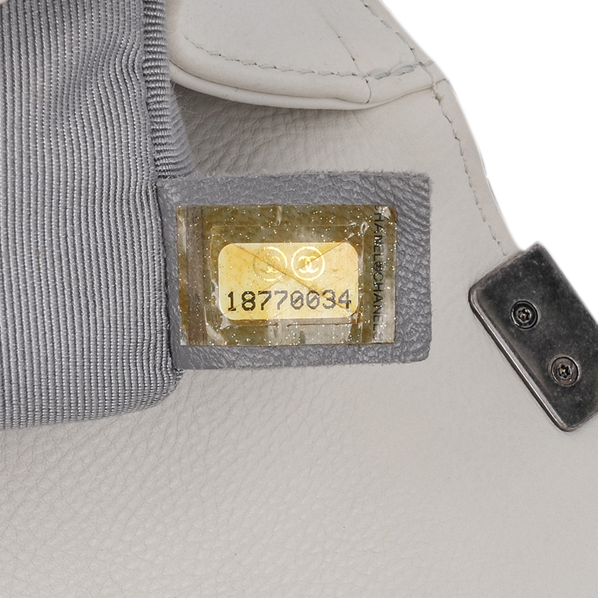 Chanel Old Medium Quilted Lambskin Boy Flap - image 5