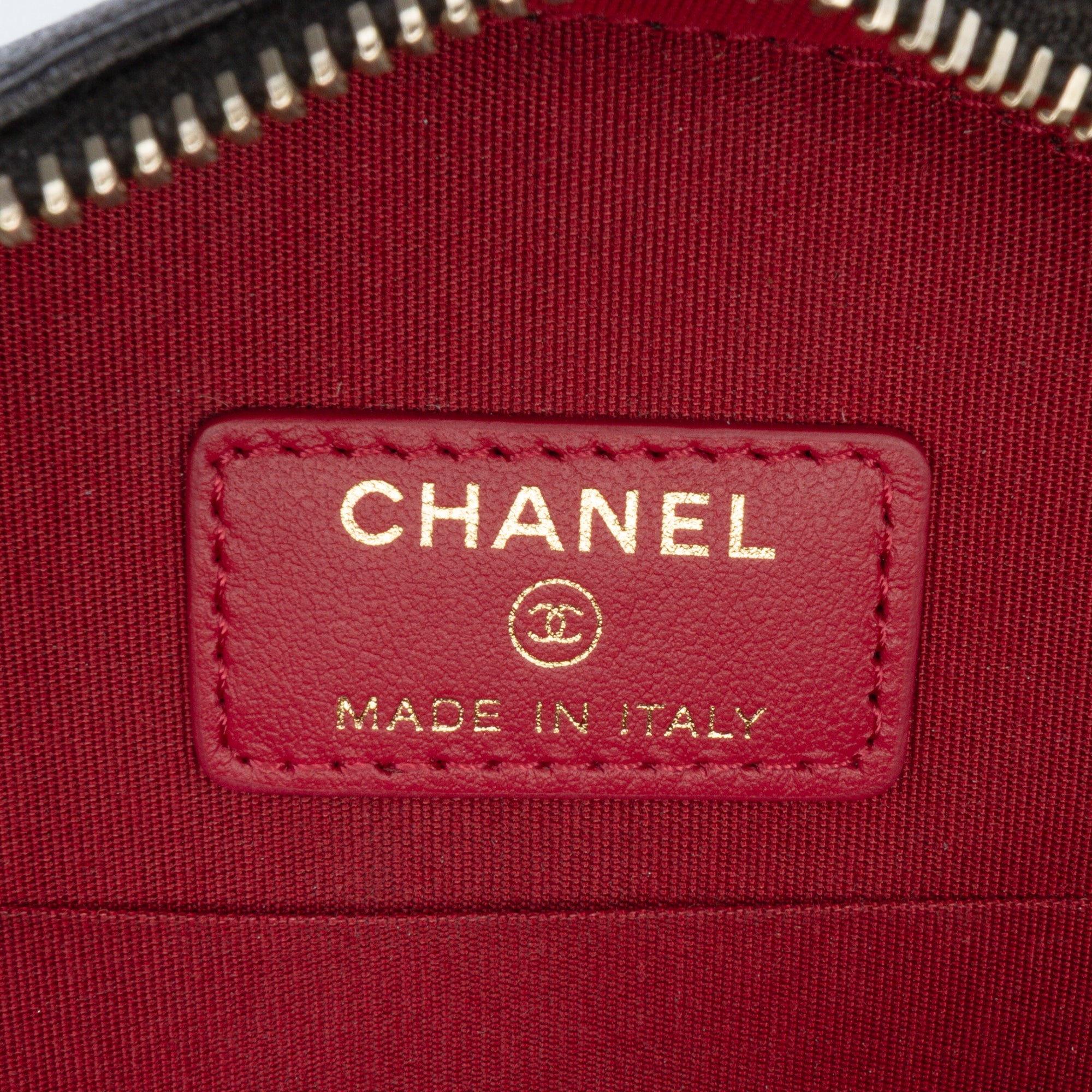 Chanel Lambskin 19 Round Clutch with Chain - image 5