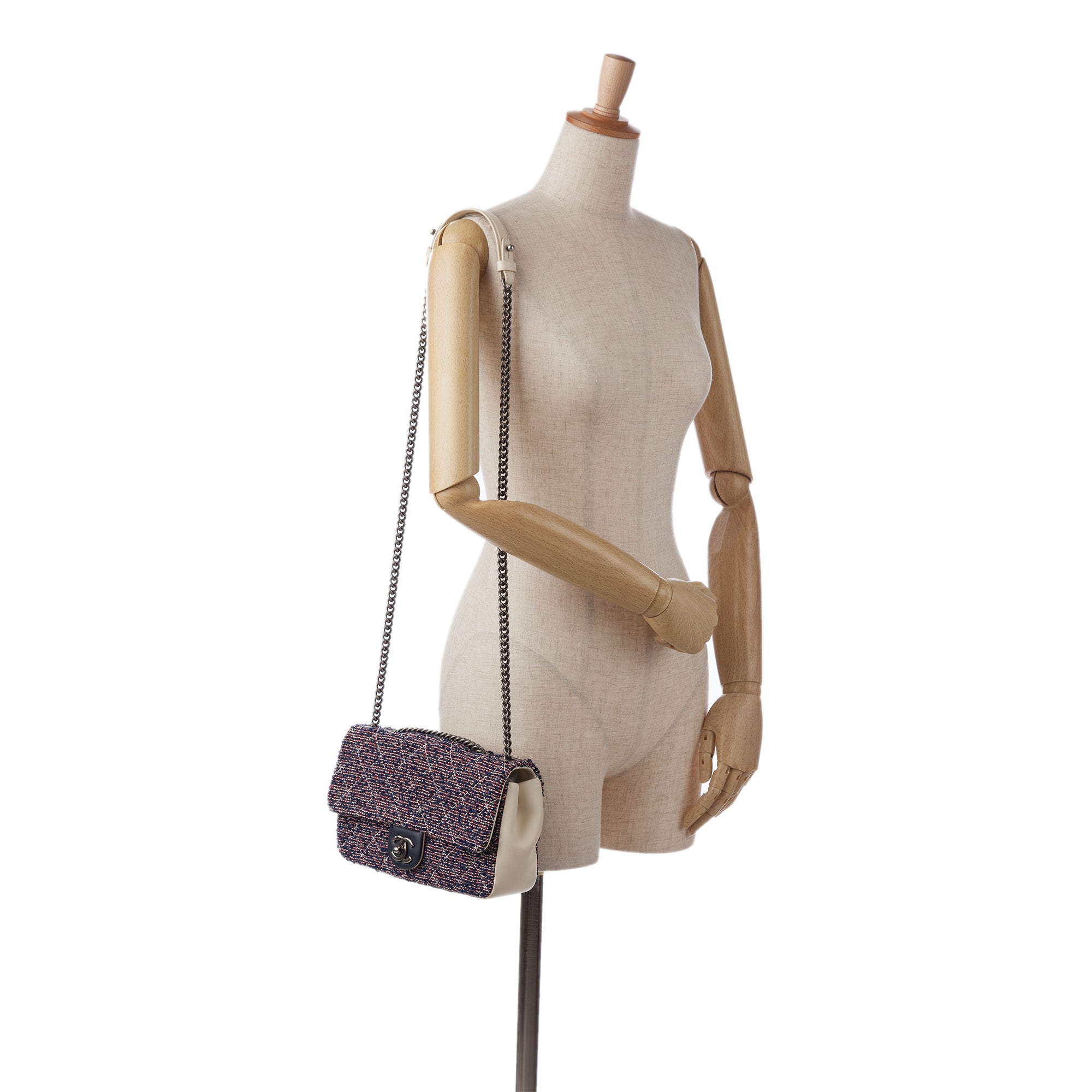 Chanel Small Airlines Tweed Flap - image 10