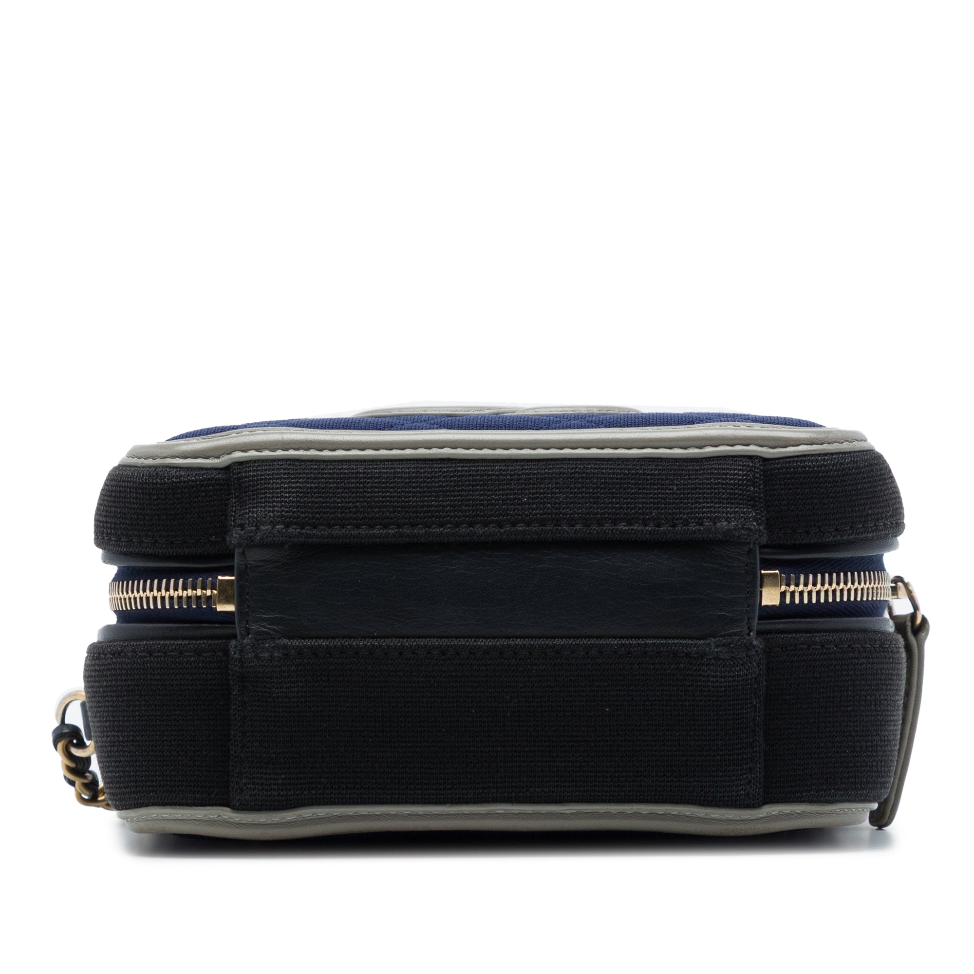 Chanel Small Jersey CC Filigree Vanity Case - image 3
