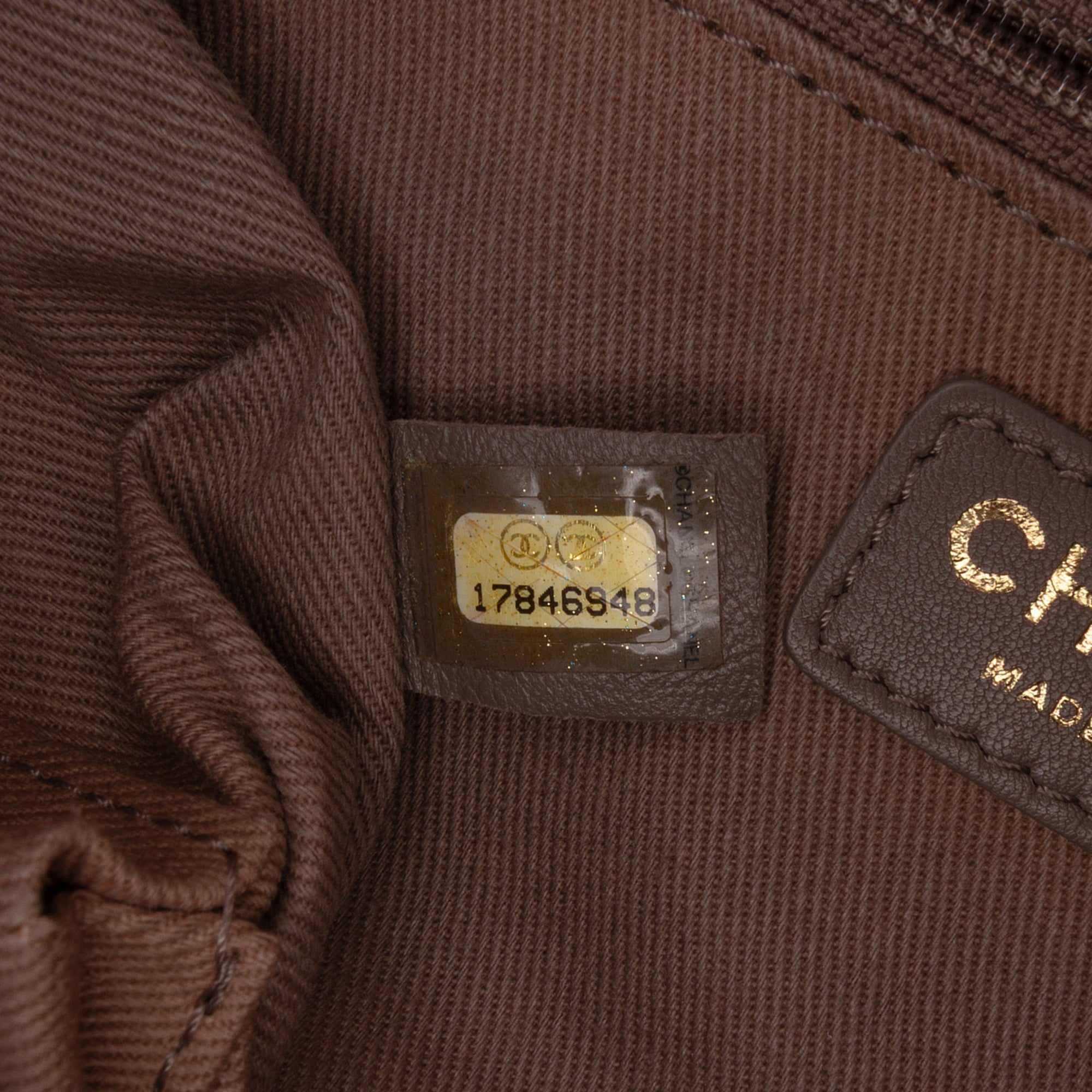 Chanel Medium Quilted Caviar Coco Pleats Messenger Flap - image 6