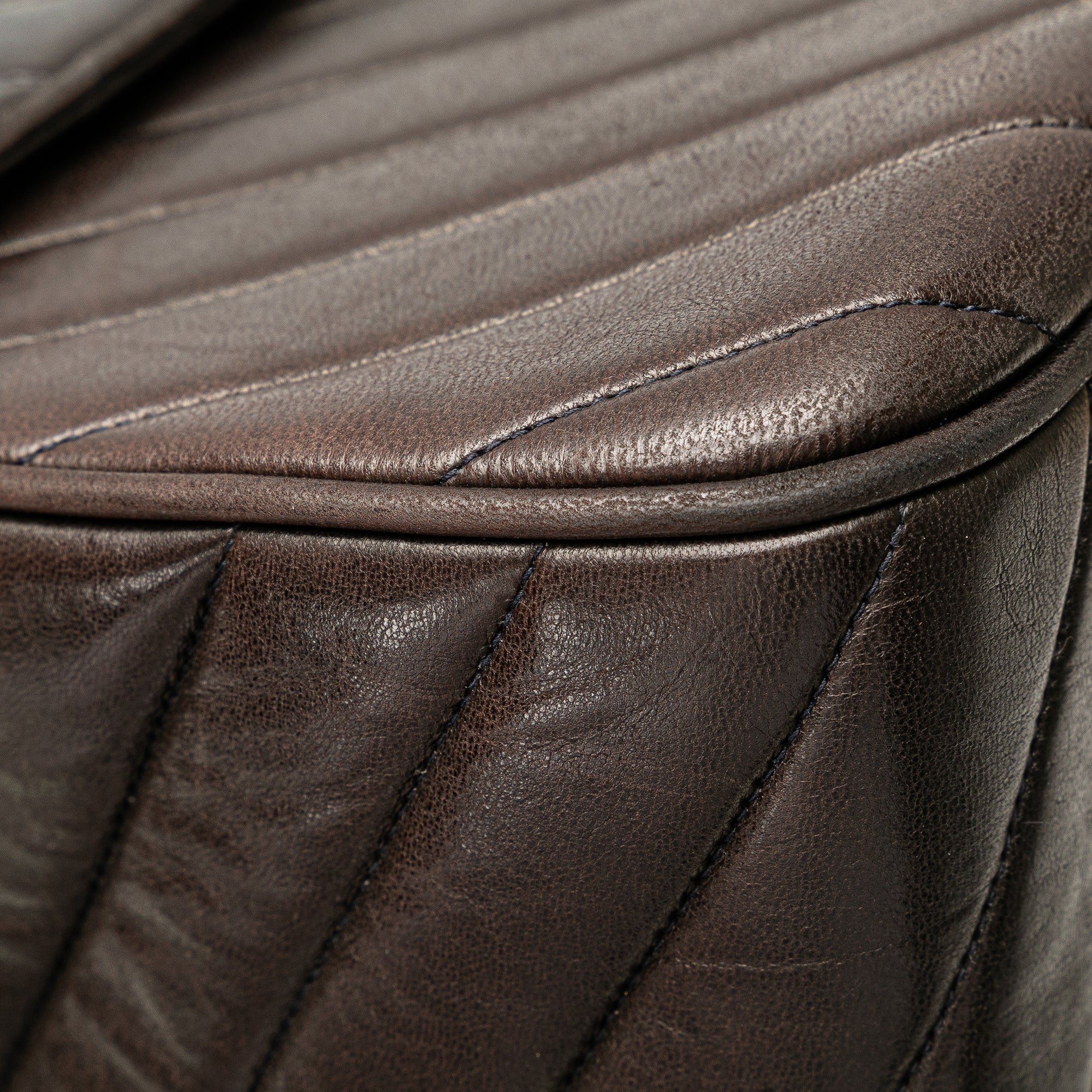 Chanel Maxi XL Chevron Lambskin Single Flap - image 9