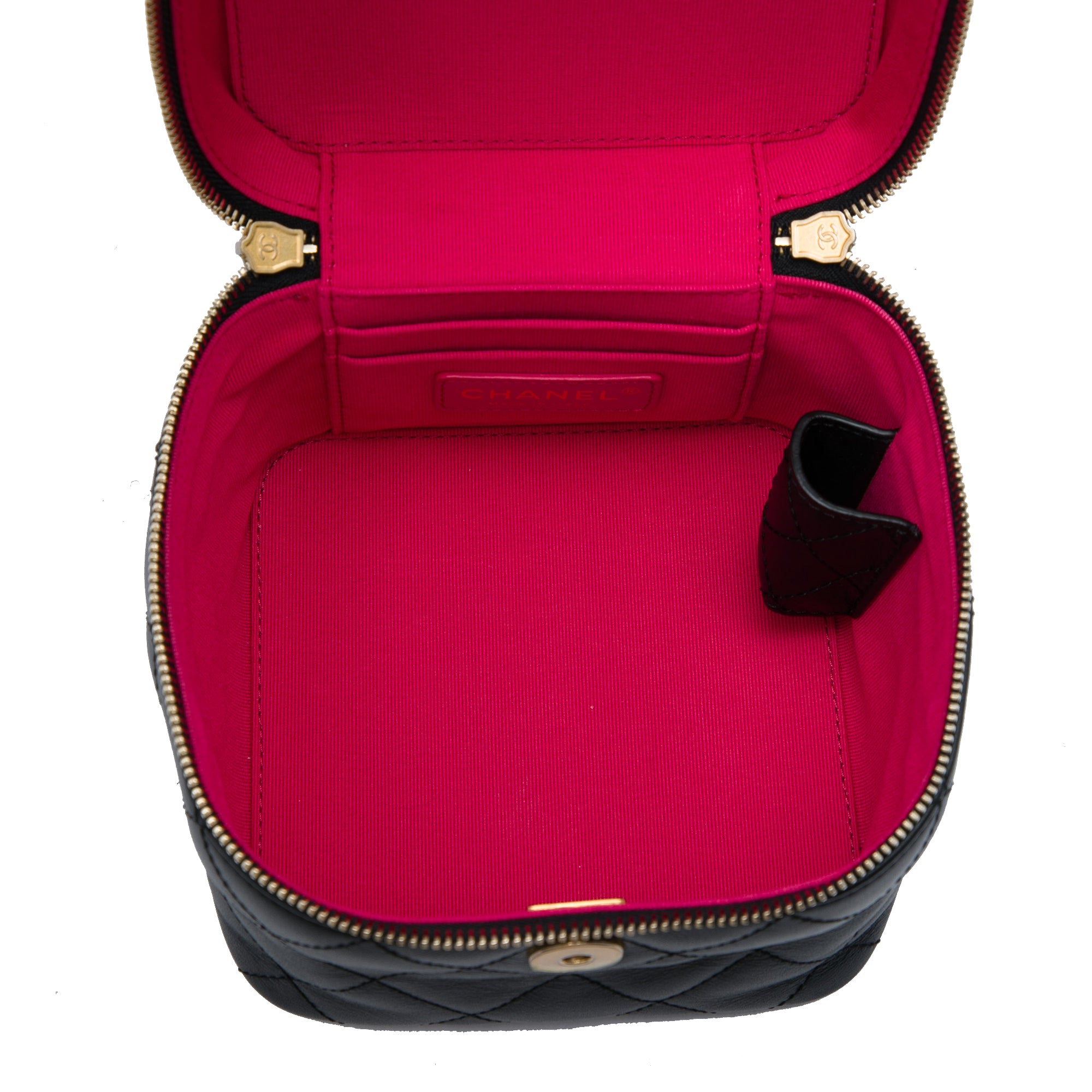 Chanel Small Quilted Calfskin Chain Bar Vanity Case with Chain - image 4