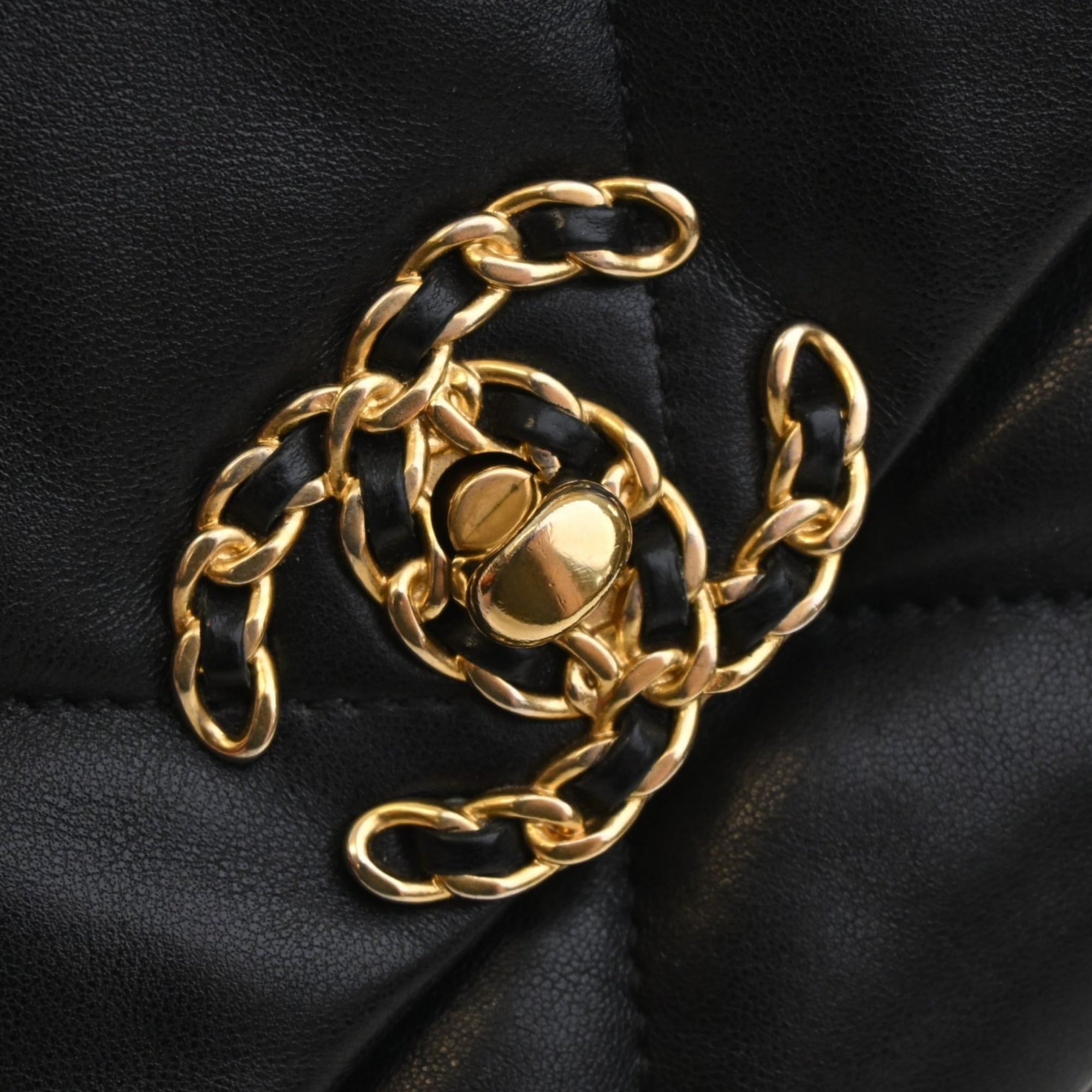 Chanel Medium Lambskin 19 Flap - image 6