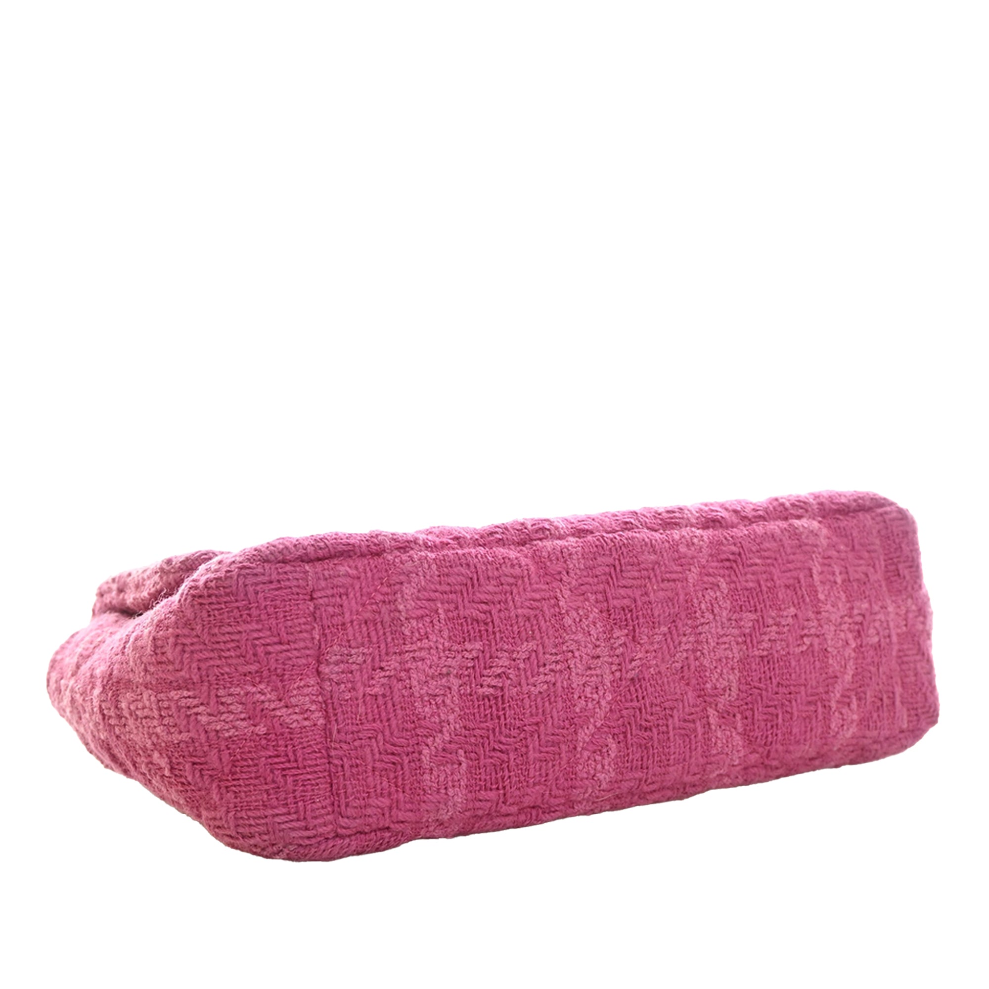 Chanel Medium Tweed 19 Flap - image 10
