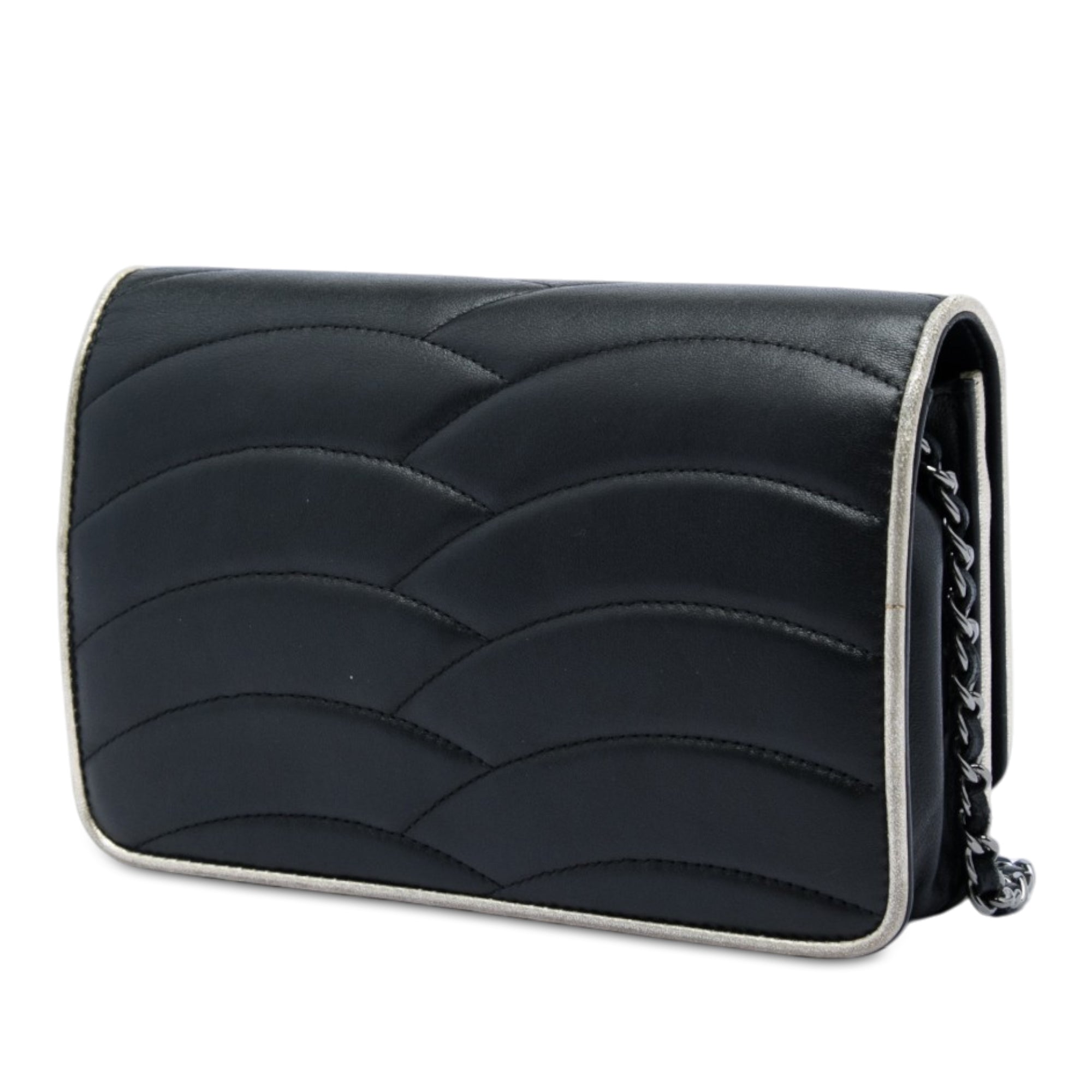 Chanel Lambskin Pagoda Wallet On Chain - image 2
