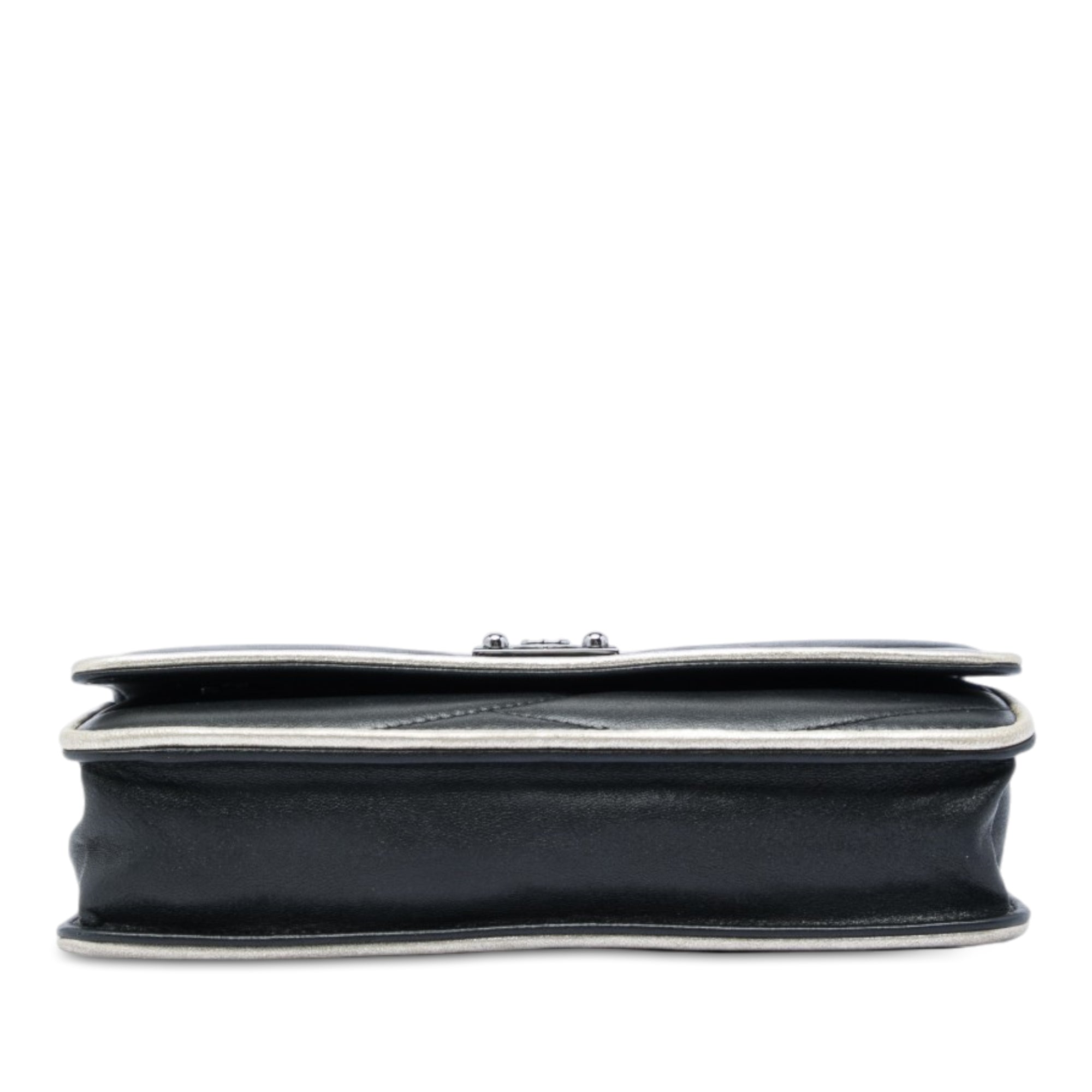 Chanel Lambskin Pagoda Wallet On Chain - image 3