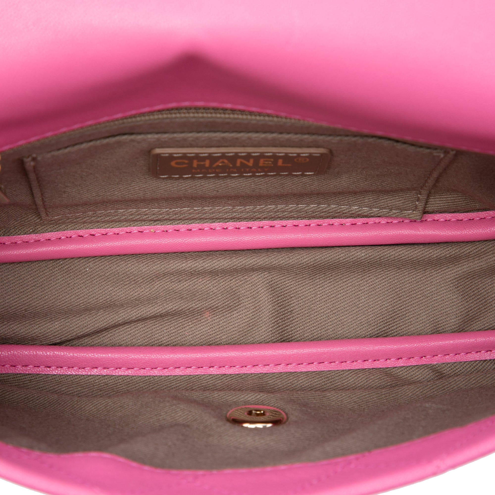 Chanel CC Quilted Goatskin Casual Trip Flap - image 4