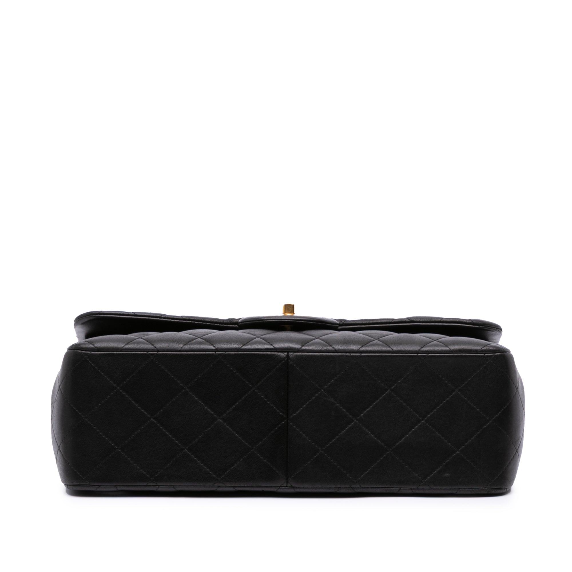 Chanel Jumbo Classic Lambskin Double Flap - image 3