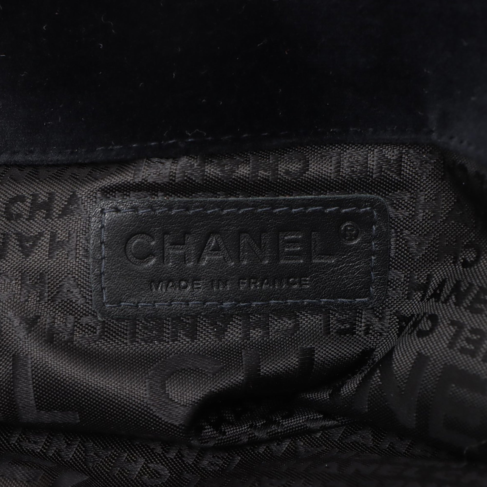 Chanel Giant Mademoiselle Turnlock Flap - image 5