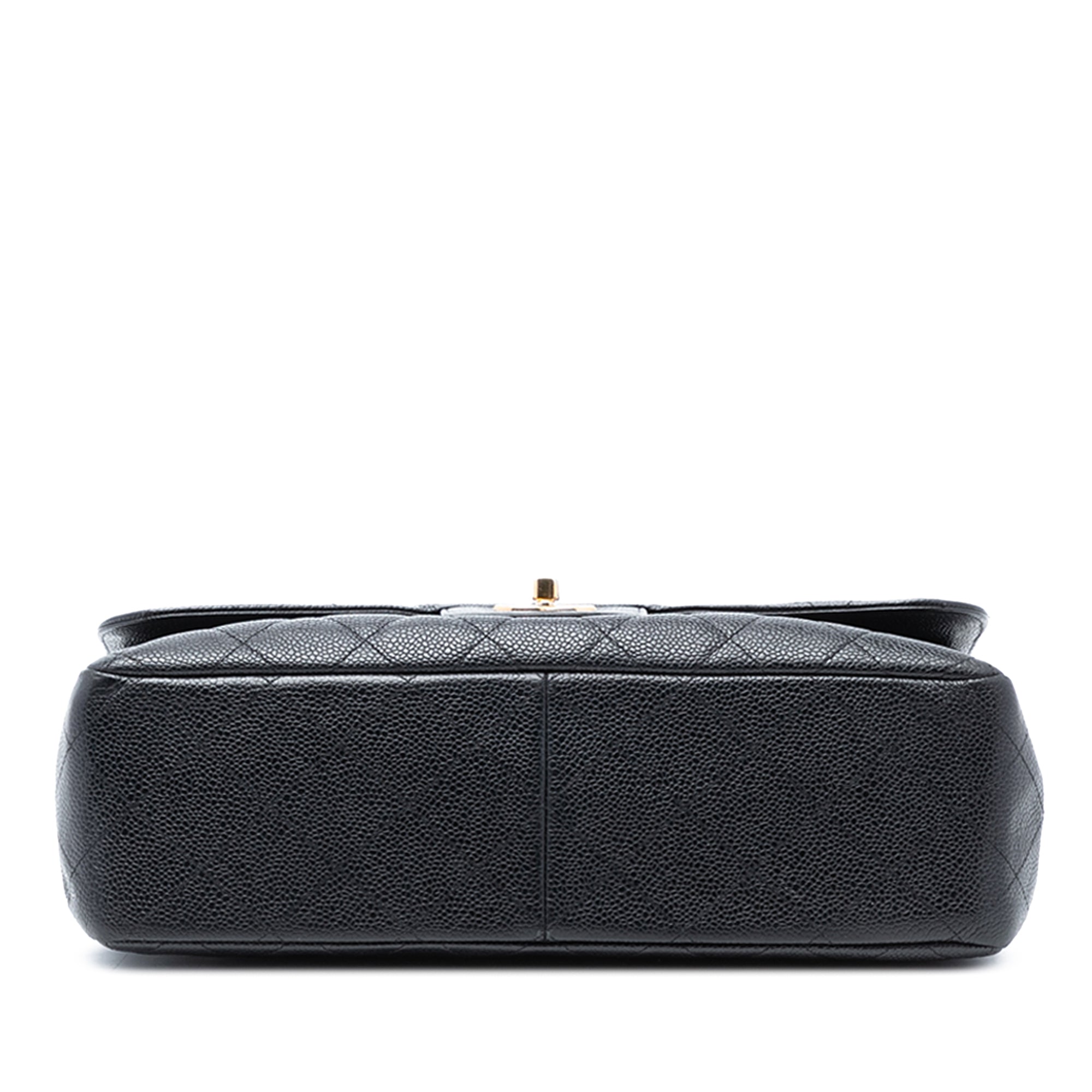 Chanel Jumbo Classic Caviar Double Flap - image 3