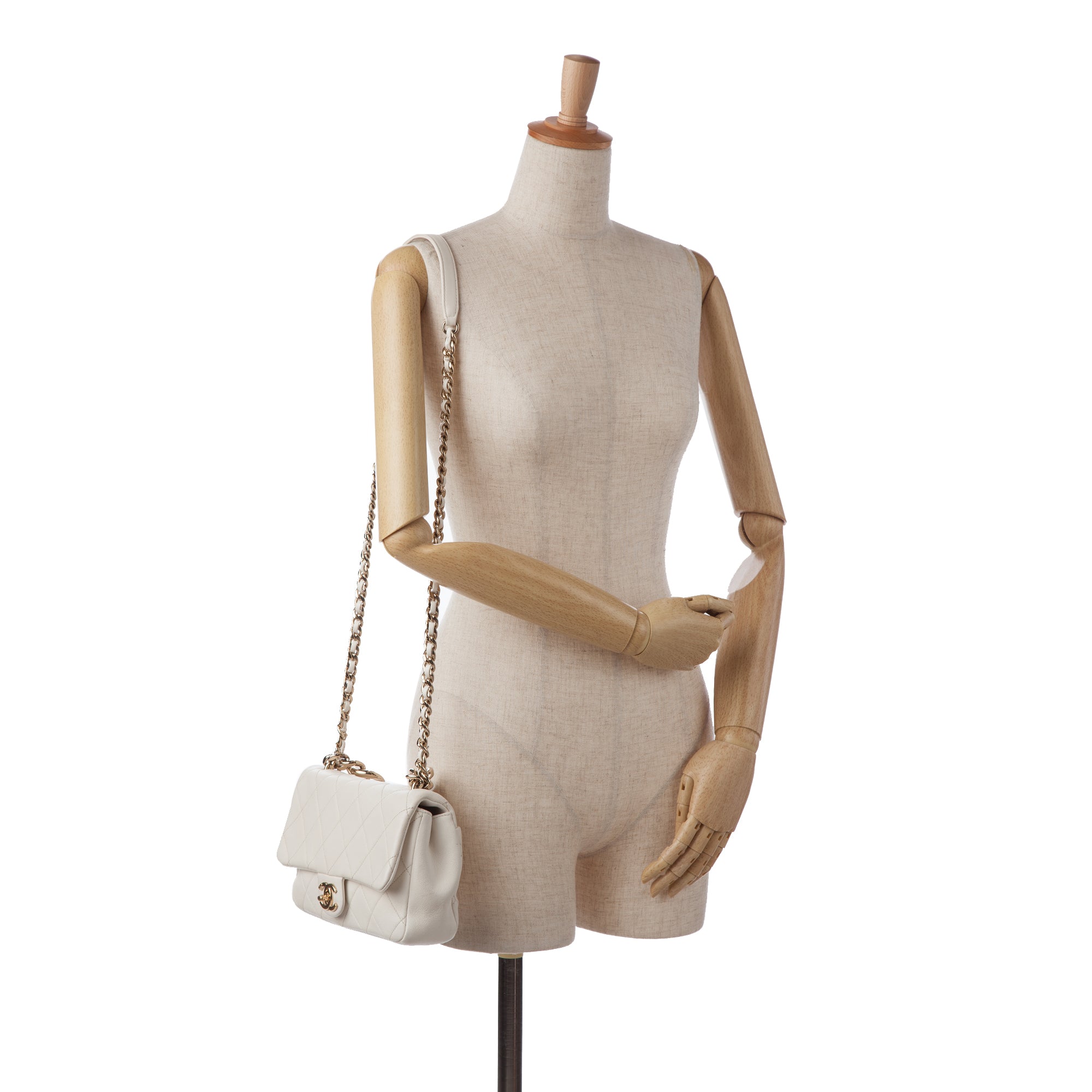 Chanel Small Elegant Chain Single Flap - image 10