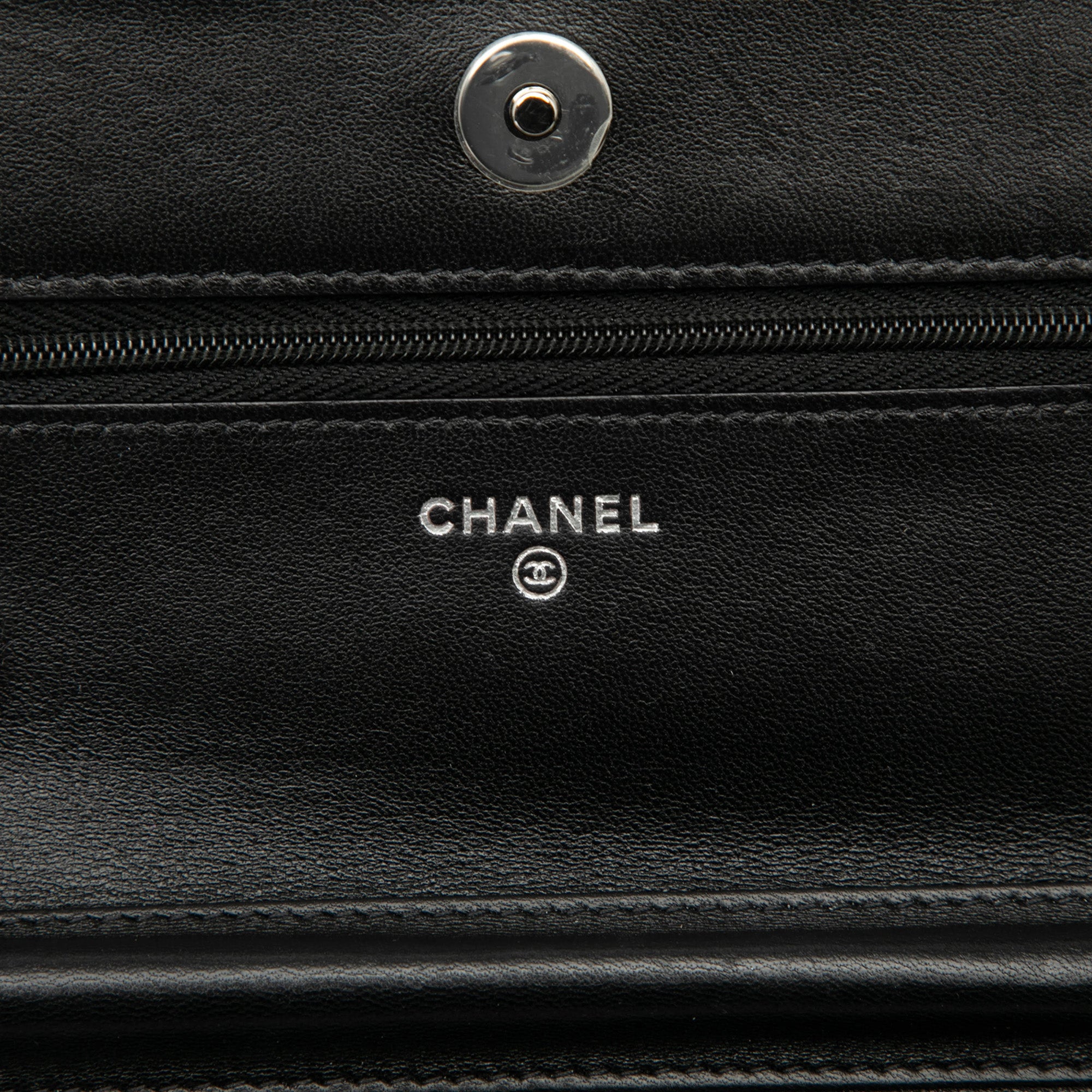 Chanel CC Quilted Lambskin Wallet On Chain - image 5