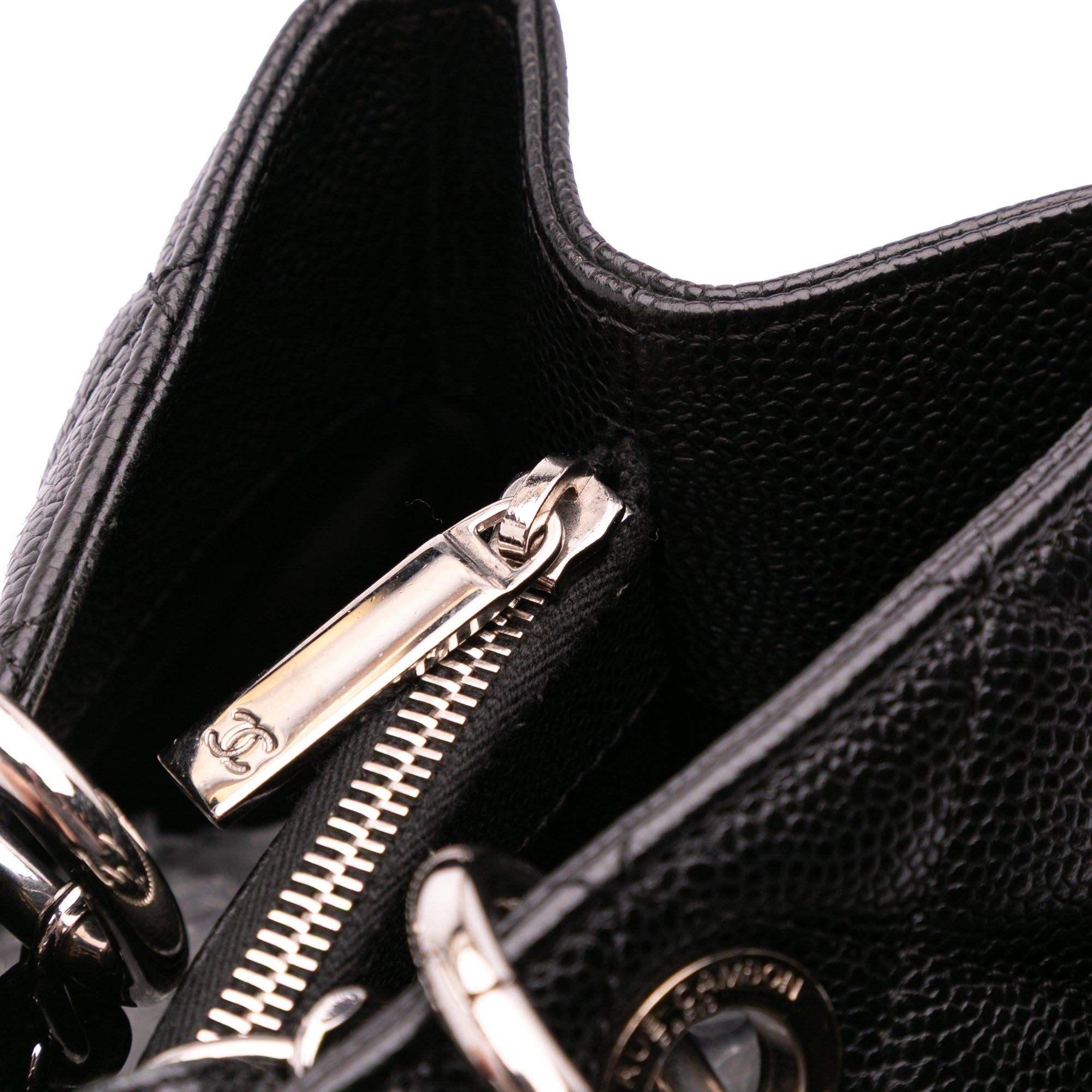 Chanel Caviar Grand Shopping Tote - image 7