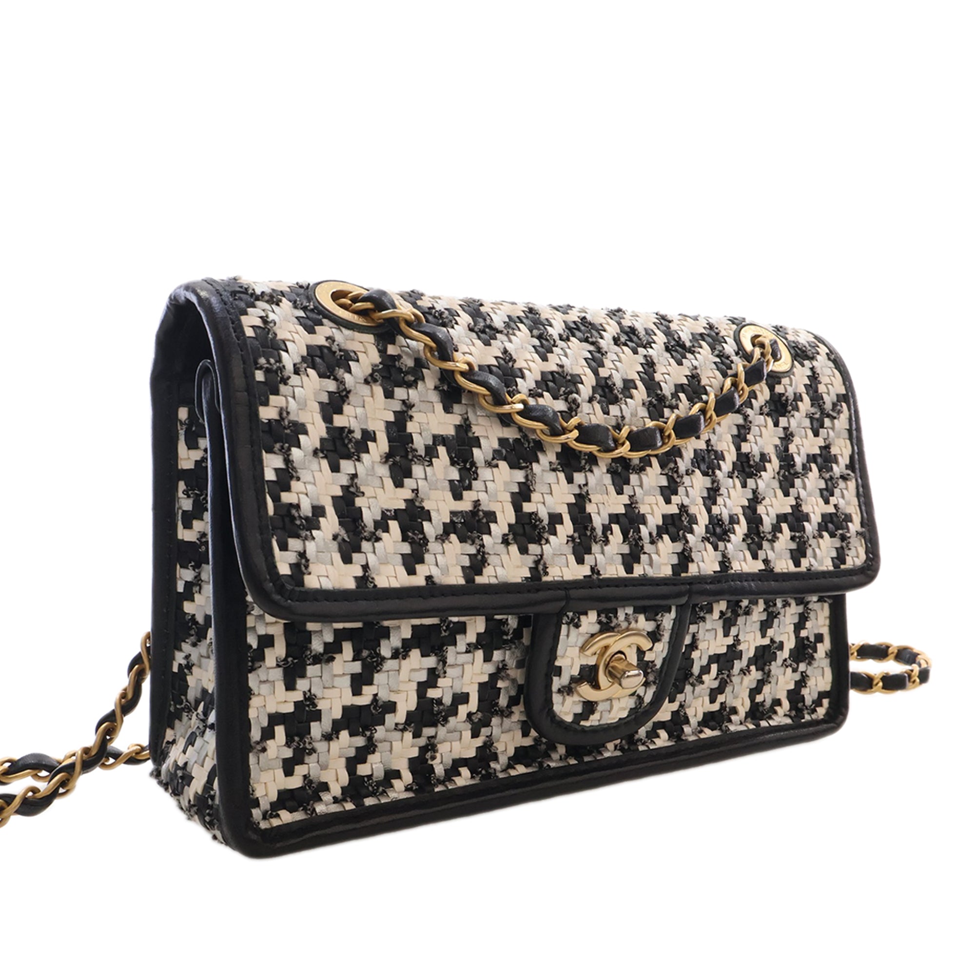 Chanel CC Woven Lambskin and Viscose Houndstooth Single Flap - image 3
