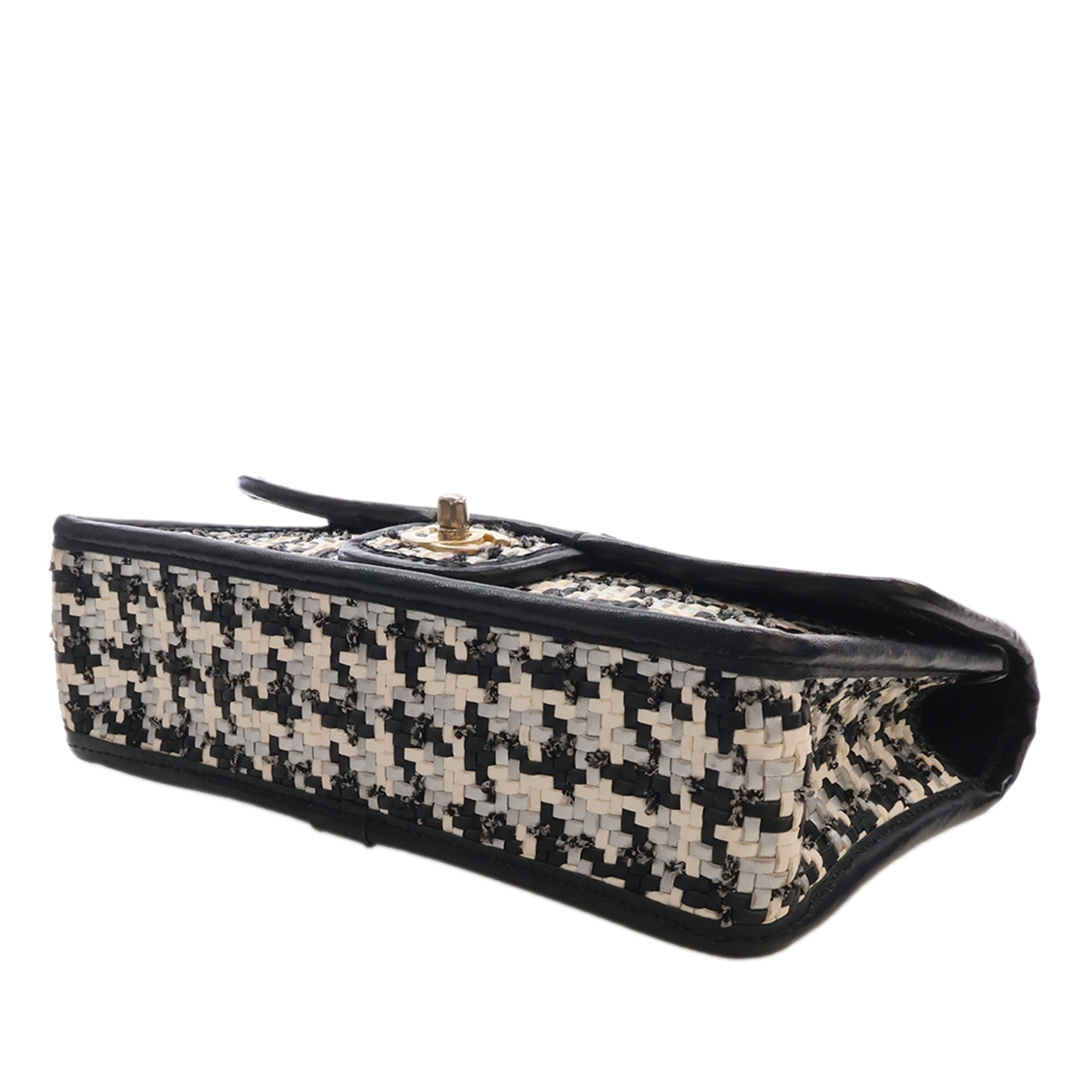 Chanel CC Woven Lambskin and Viscose Houndstooth Single Flap - image 5