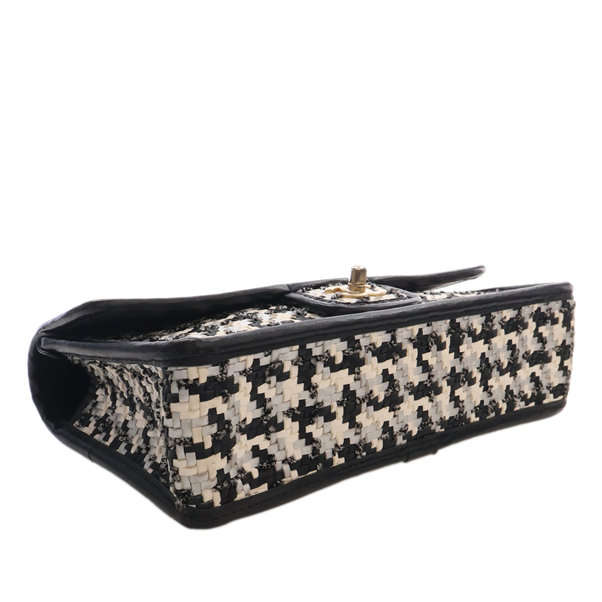 Chanel CC Woven Lambskin and Viscose Houndstooth Single Flap - image 6