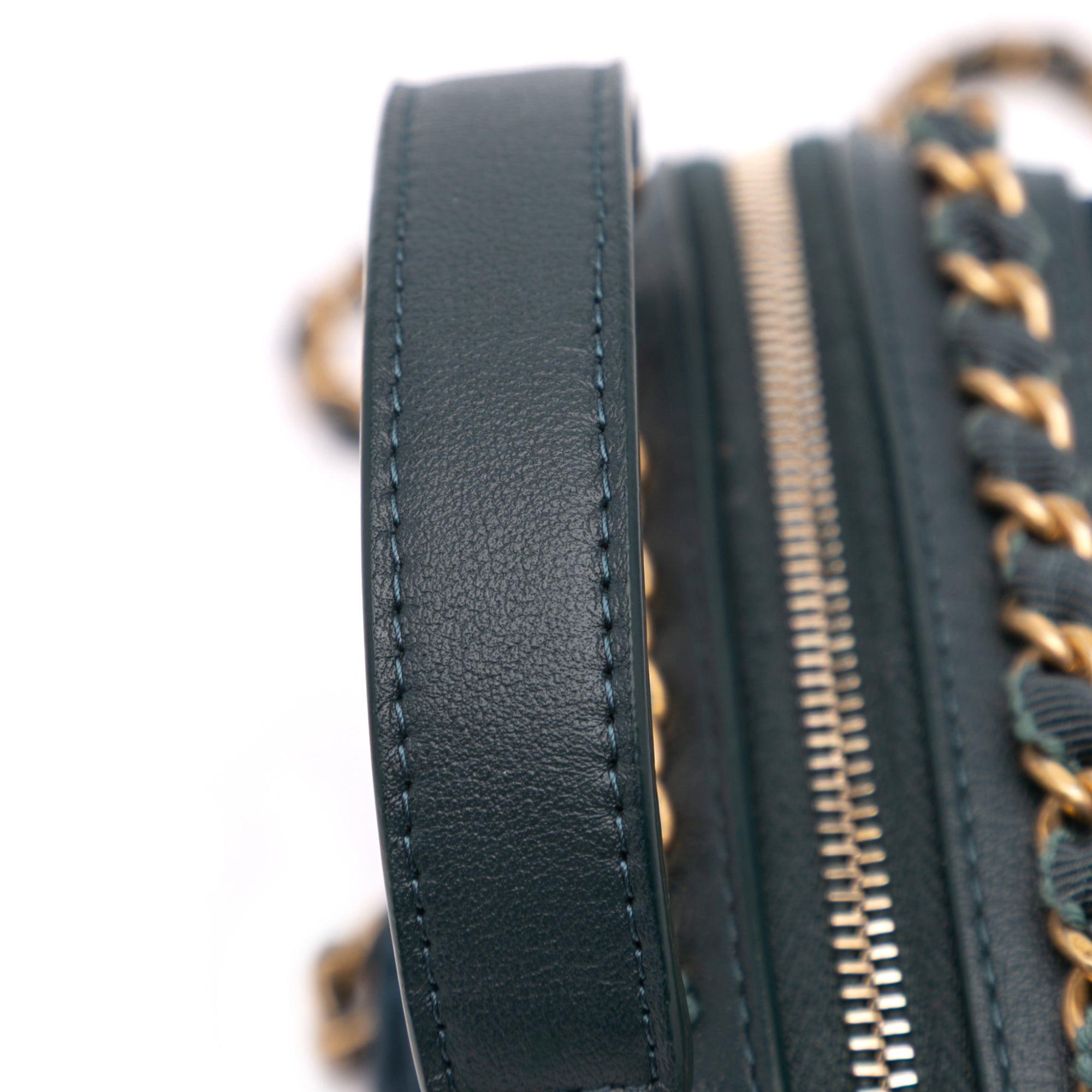 Chanel Nylon Grosgrain Lifestyle Clutch with Chain - image 9