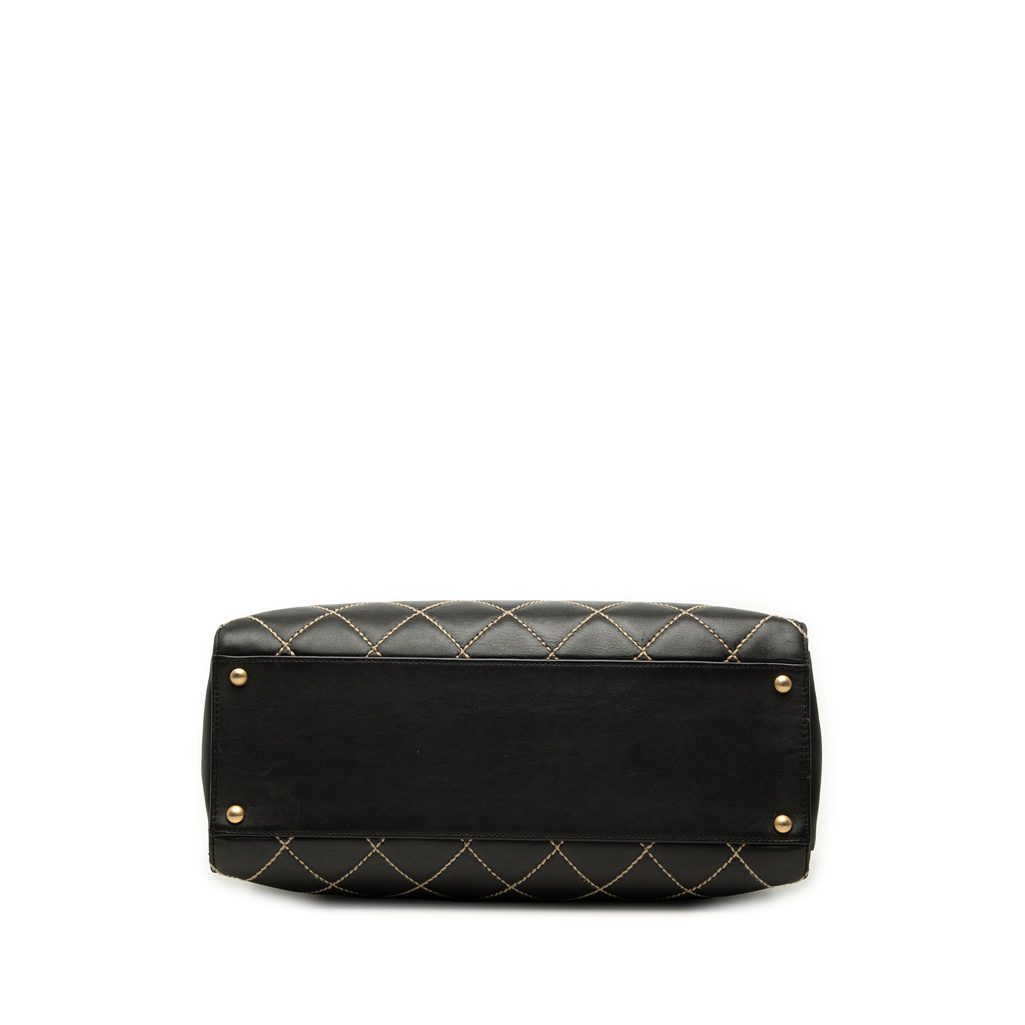 Chanel Medium CC Quilted Calfskin Wild Stitch Tote - image 3