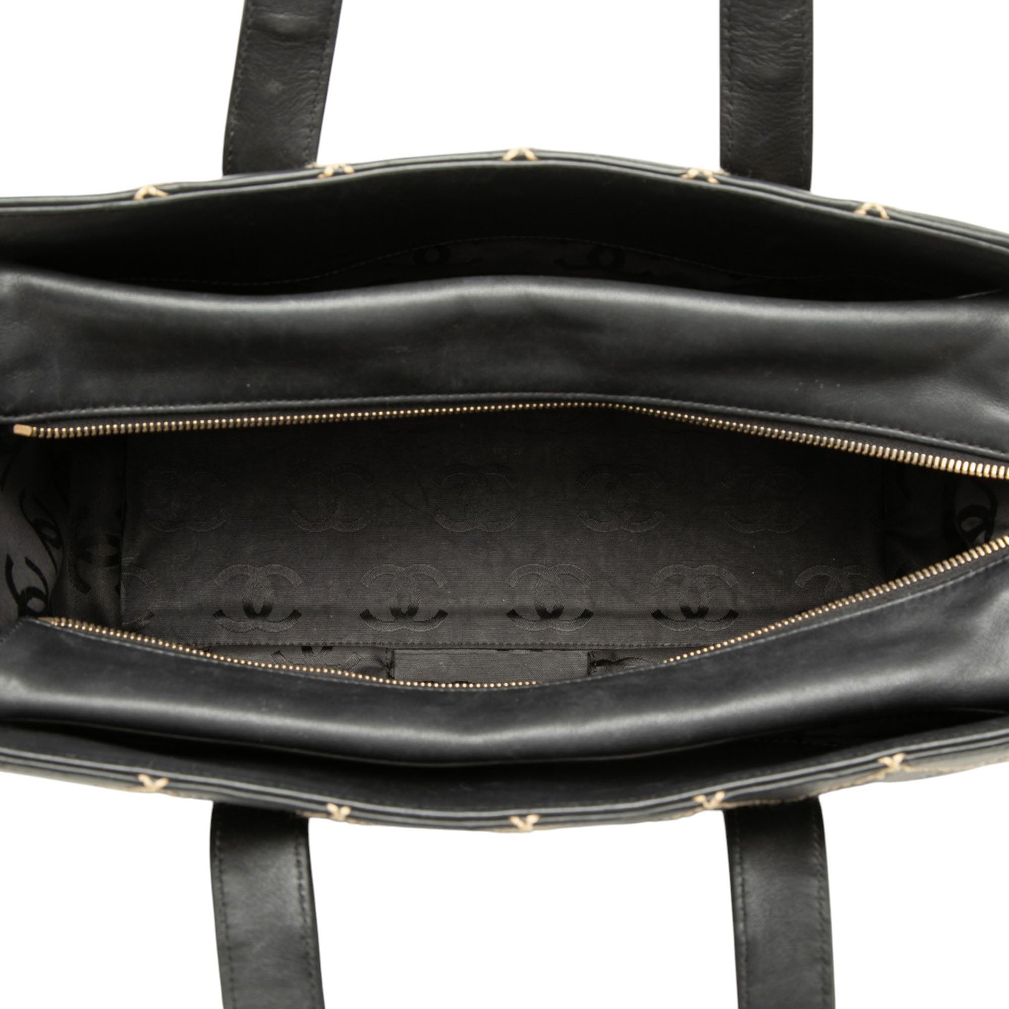 Chanel Medium CC Quilted Calfskin Wild Stitch Tote - image 4