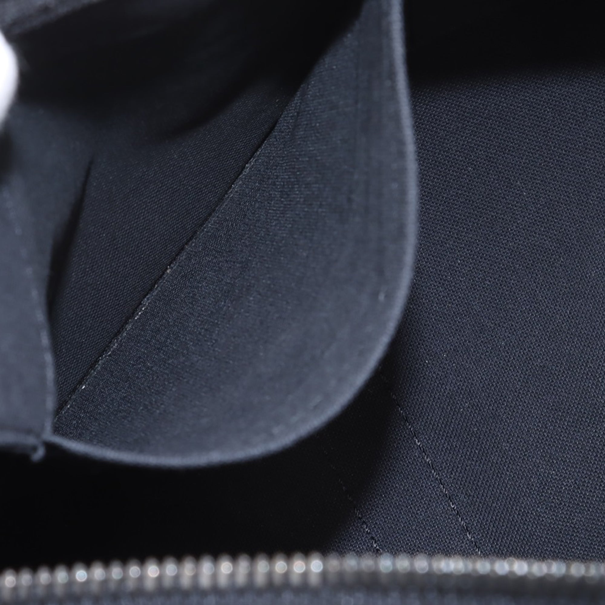Louis Vuitton Monogram Eclipse Keepall Bandouliere 35 - image 6