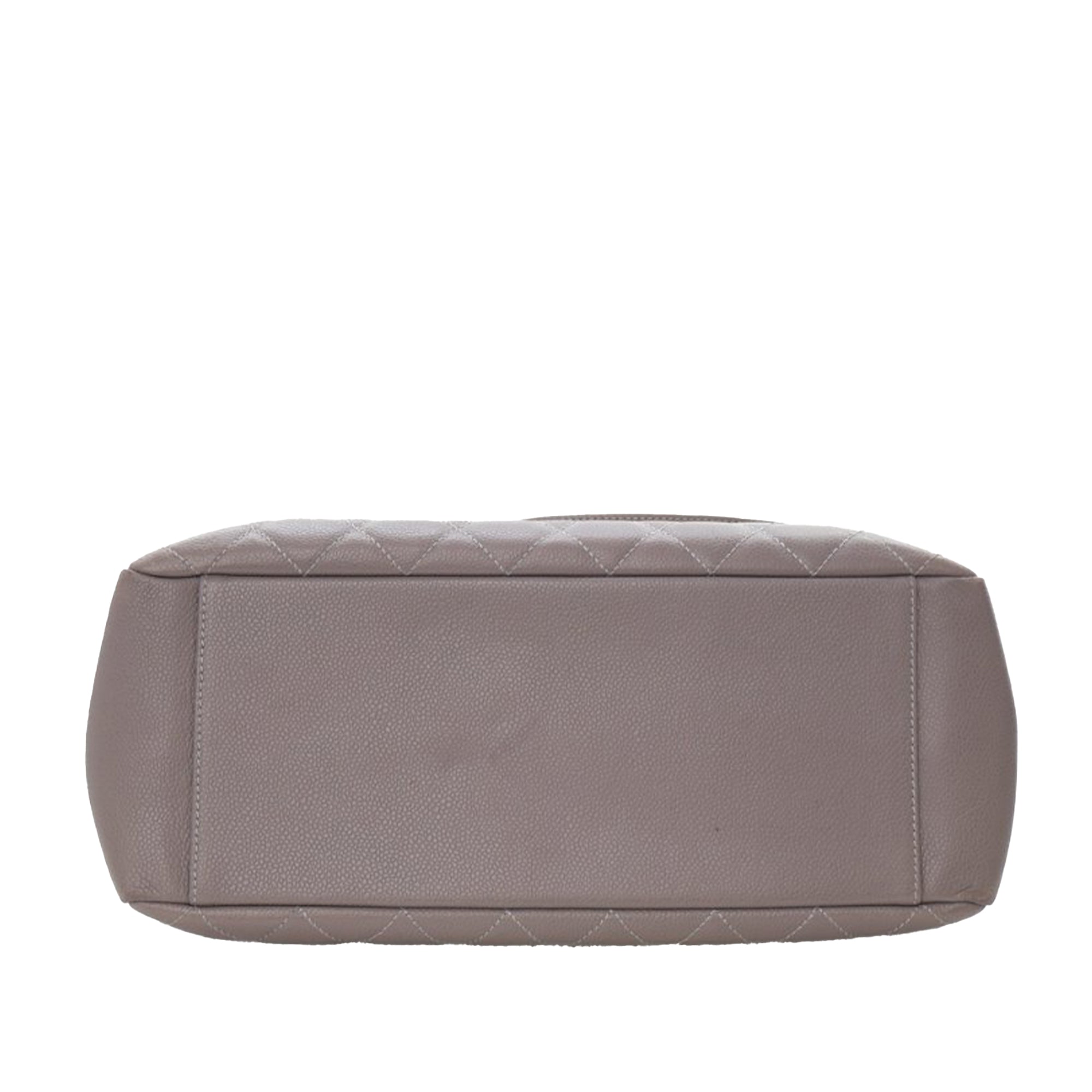 Chanel Caviar Grand Shopping Tote - image 3