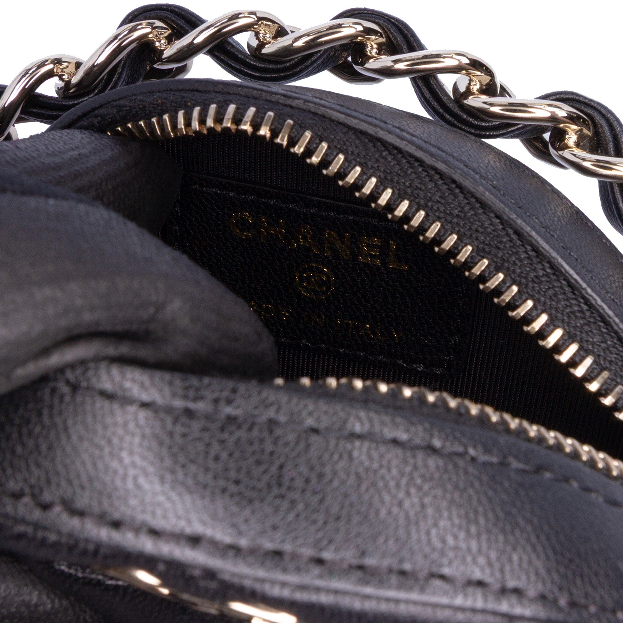 Chanel CC Quilted Lambskin Round Chain Around Clutch With Chain - image 6