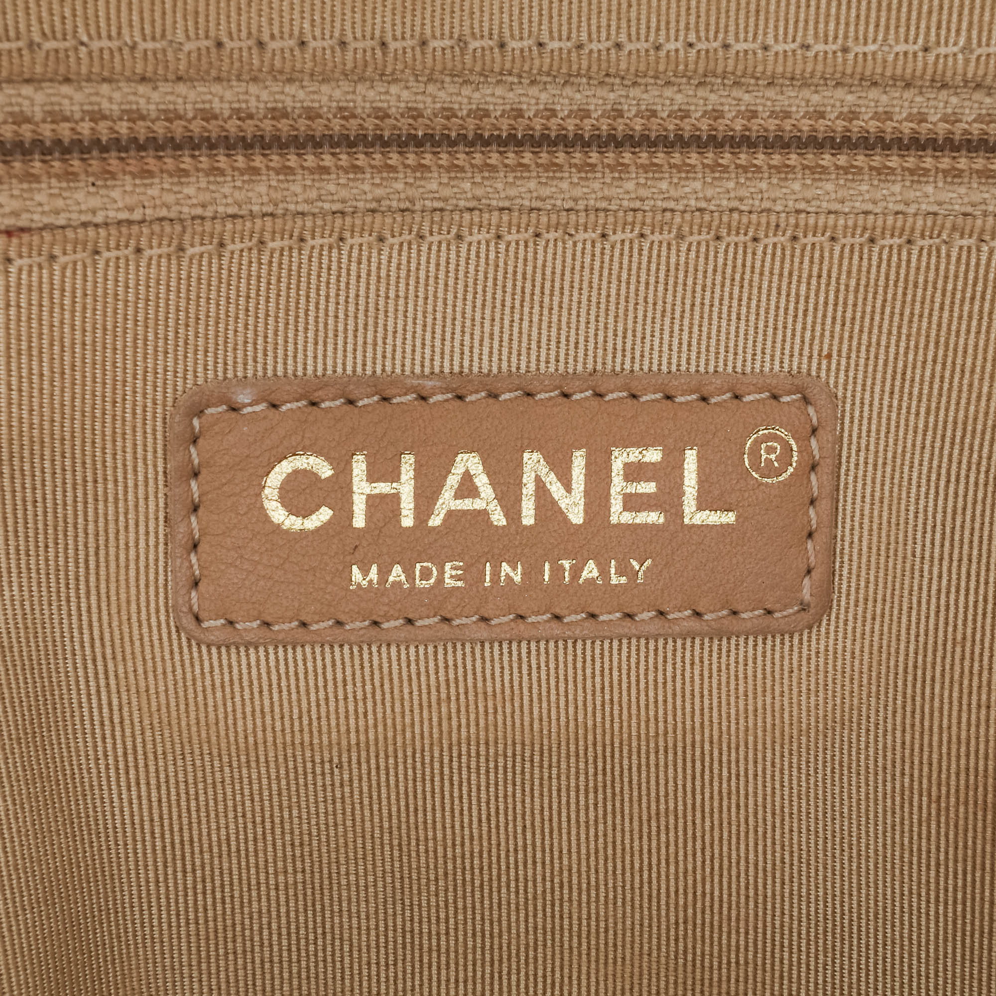 Chanel CC Quilted Lambskin Studded Logo Belt Bag - image 5